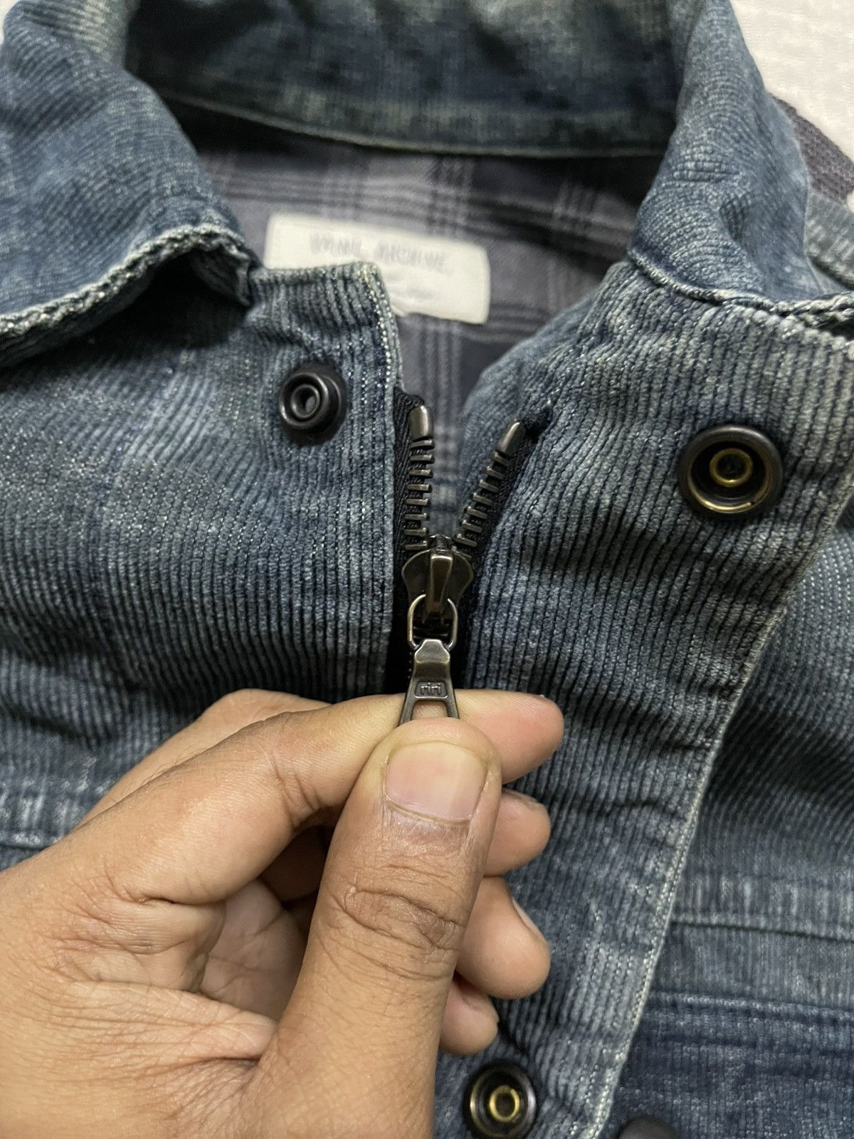 VAINL ARCHIVE VINTAGE VAINL ARCHIVE CORDUROY TRUCKER JACKET Size US M / EU 48-50 / 2 - 11 Thumbnail