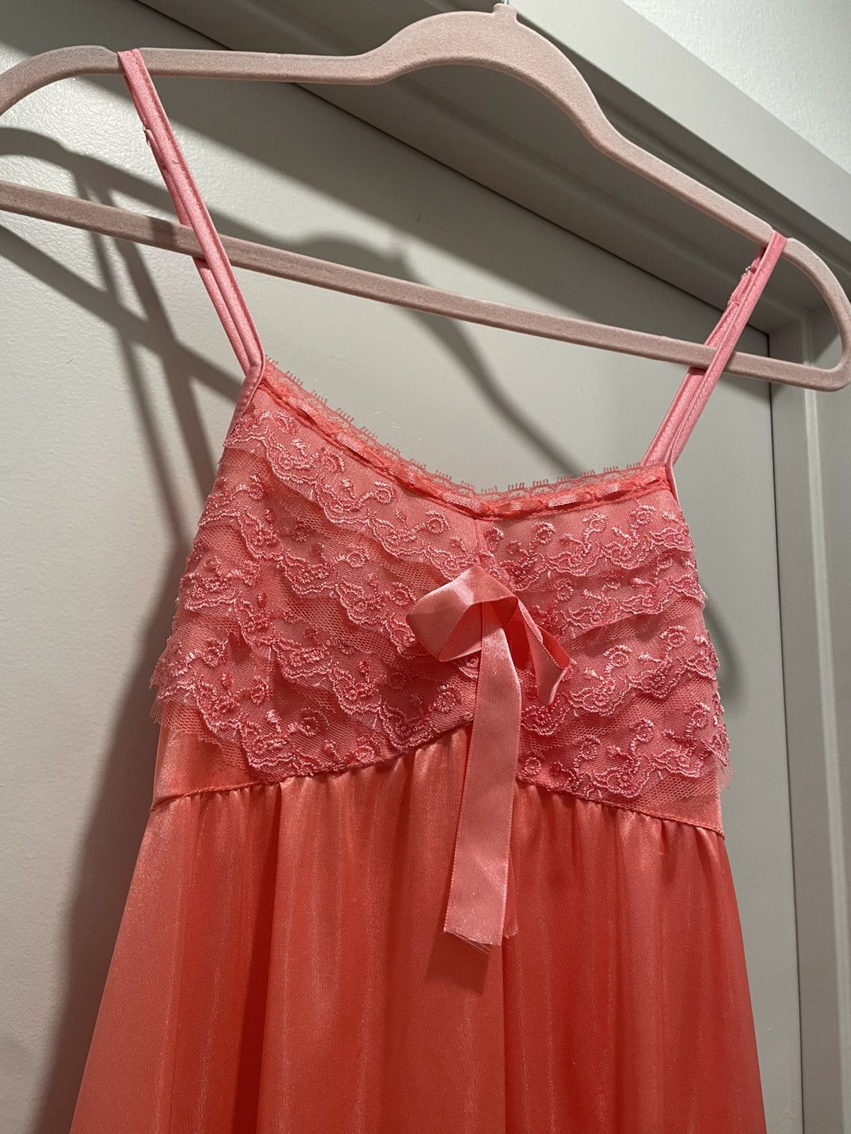 Vintage VTG Coquette Coral Pink Lace Spaghetti Strap Cami Slip Dress Size S / US 4 / IT 40 - 5 Thumbnail