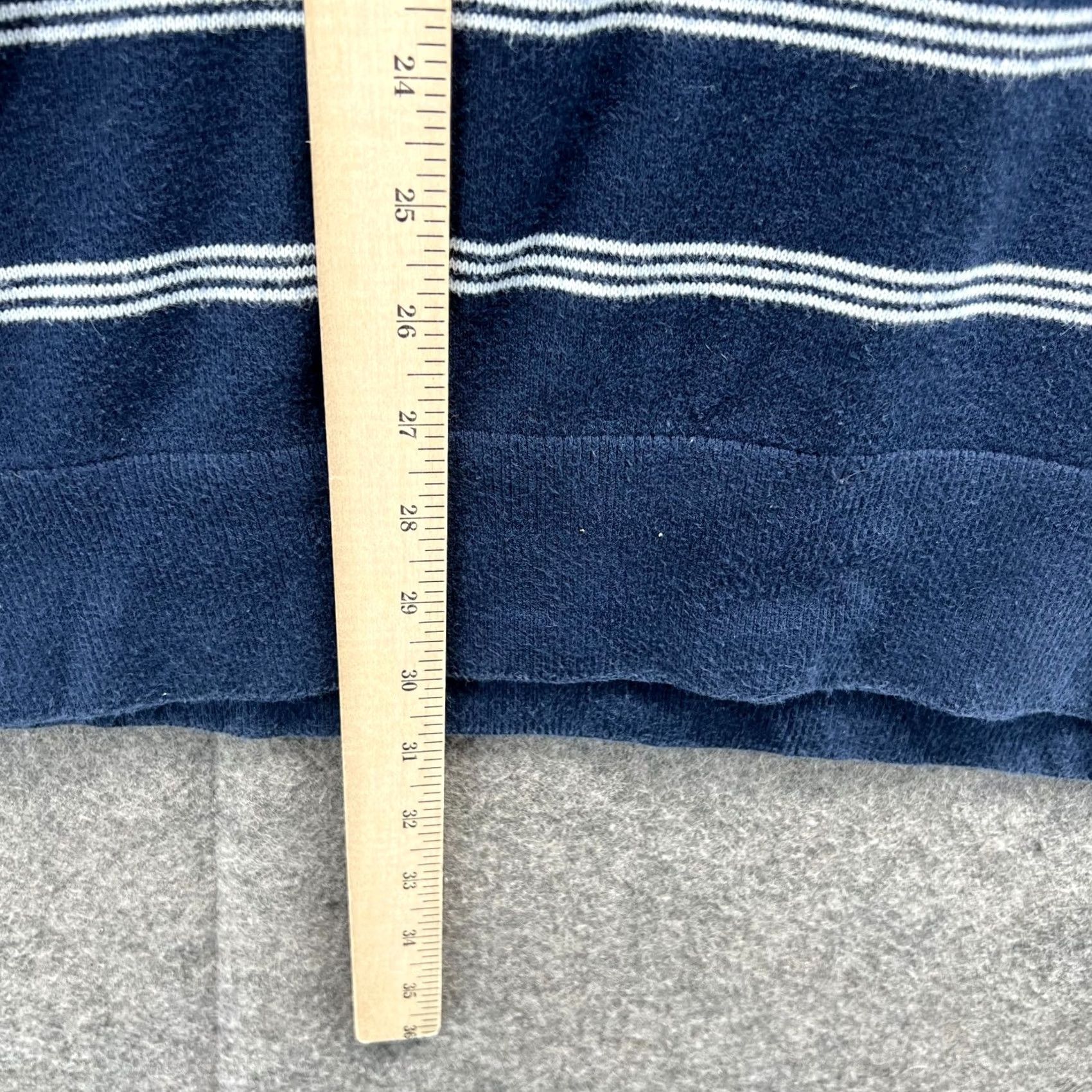 Tommy Hilfiger VINTAGE Tommy Hilfiger Sweatshirt Mens XXL Blue Striped Crewneck Pullover Pima Cotton Fleece Logo Size US XXL / EU 58 / 5 - 4 Thumbnail