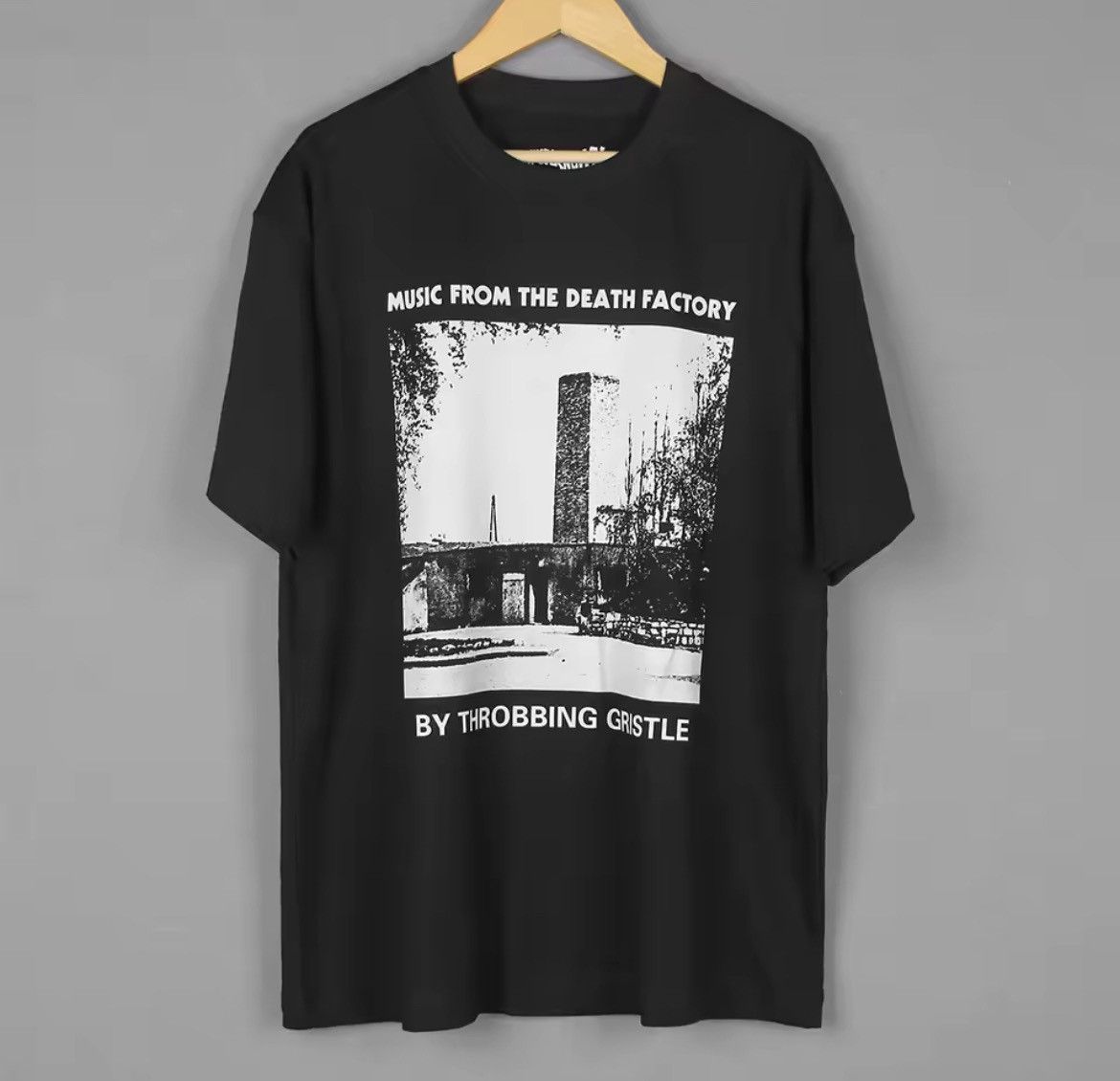 Vintage Throbbing Gristle Graphics Printed Short Sleeve Shirt Size US M / EU 48-50 / 2 - 1 Thumbnail