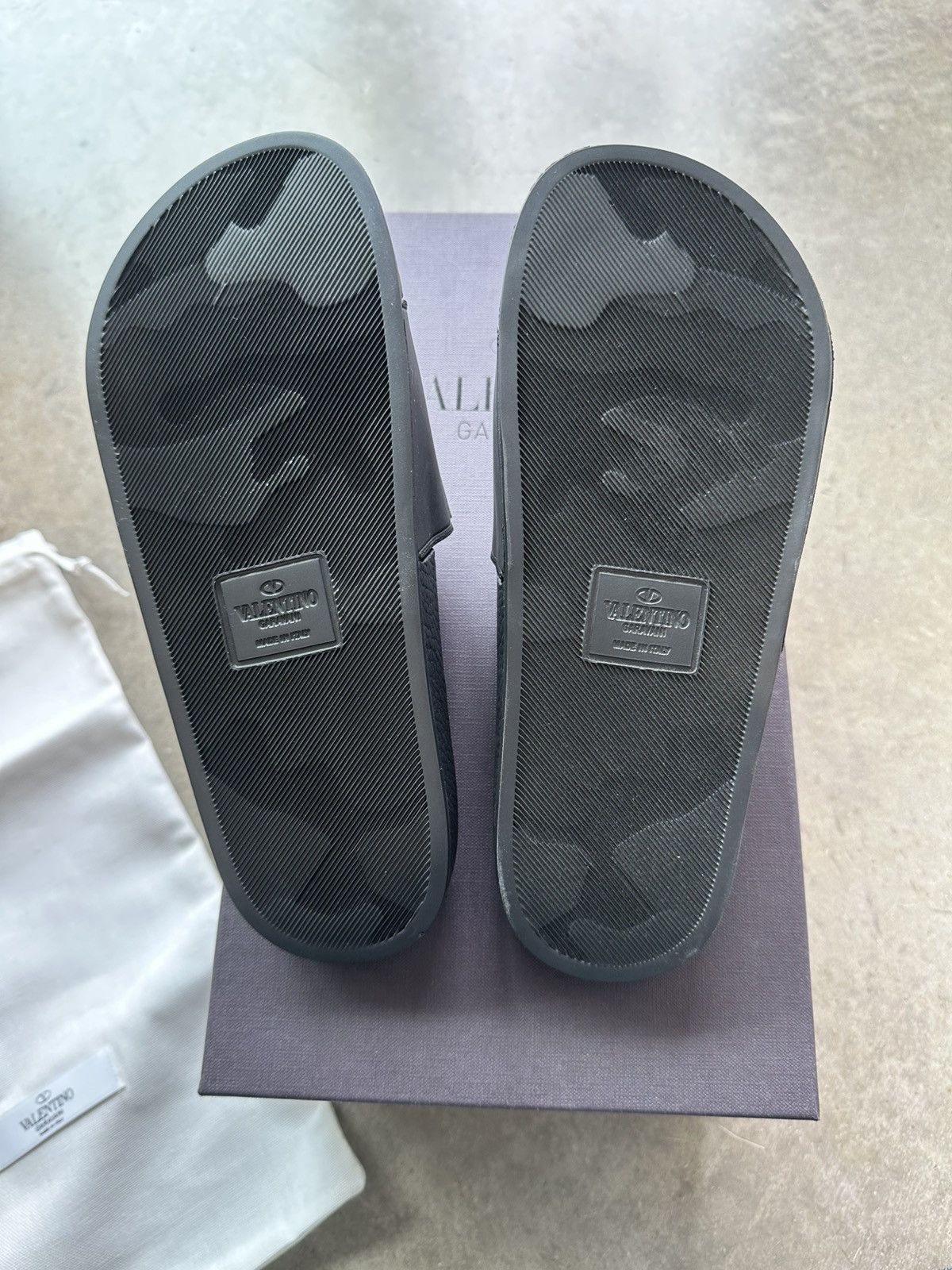 Undercover × Valentino Valentino x Undercover Jun Takahashi UFO Slides Size US 8.5 / IT 38.5 - 3 Thumbnail