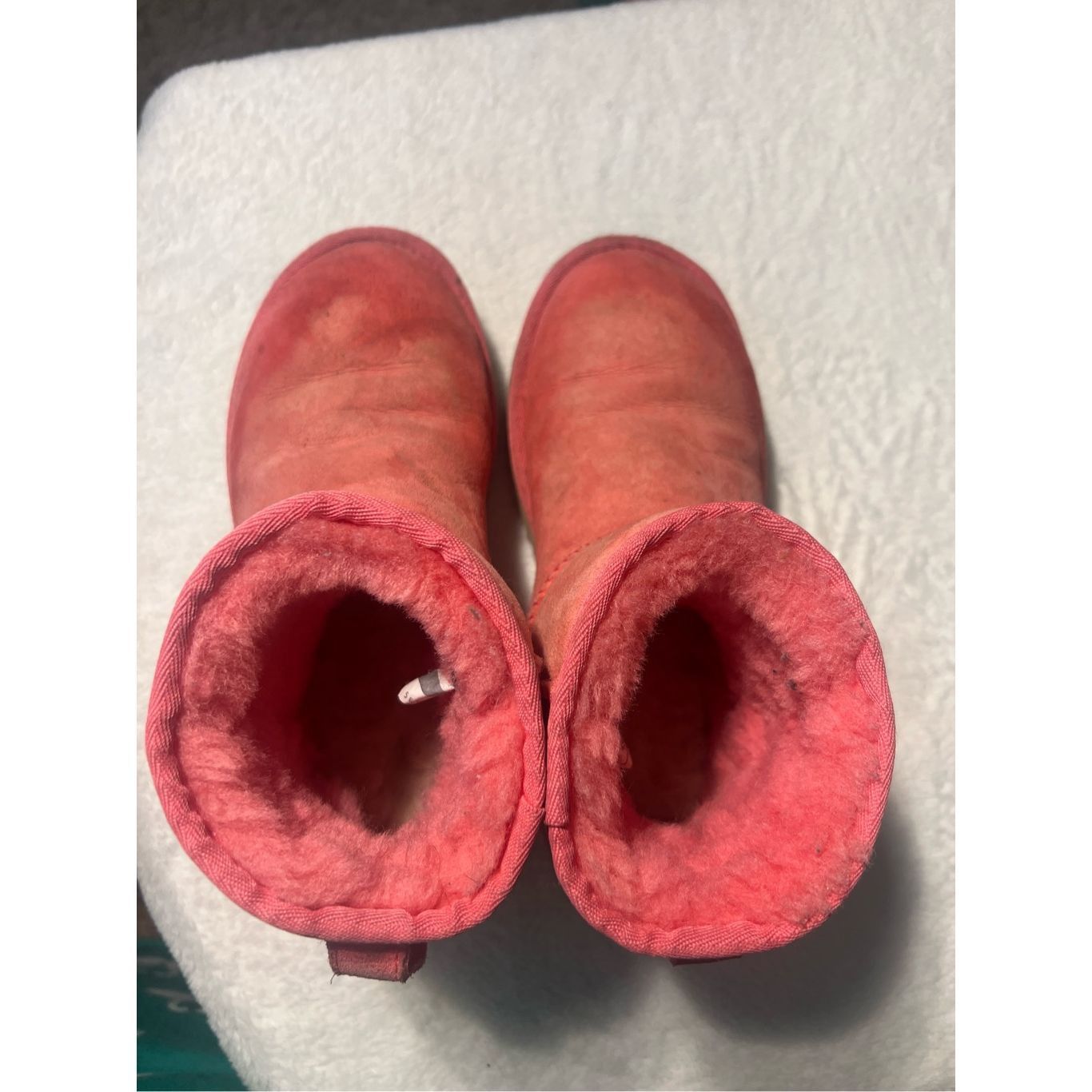 Ugg Ugg Pink Classic Low Boots Woman’s Size 6 -Could Use A Clean Size US 6 / IT 36 - 10 Thumbnail