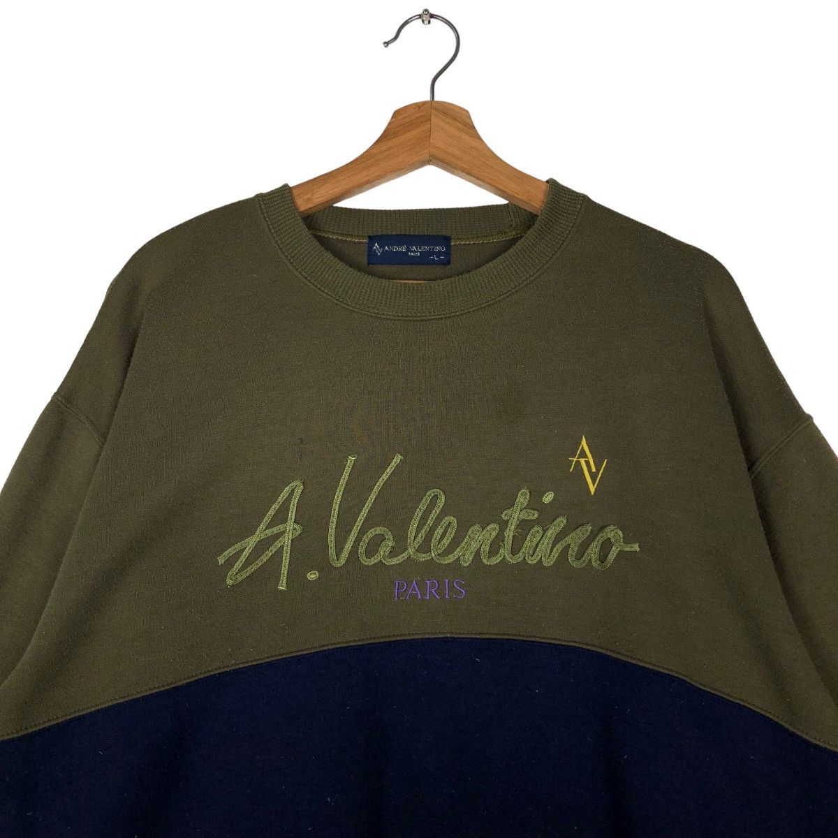 Japanese Brand 🔥90’s Vintage Andre Valentino Paris Sweatshirt Big Logo Size US L / EU 52-54 / 3 - 3 Thumbnail
