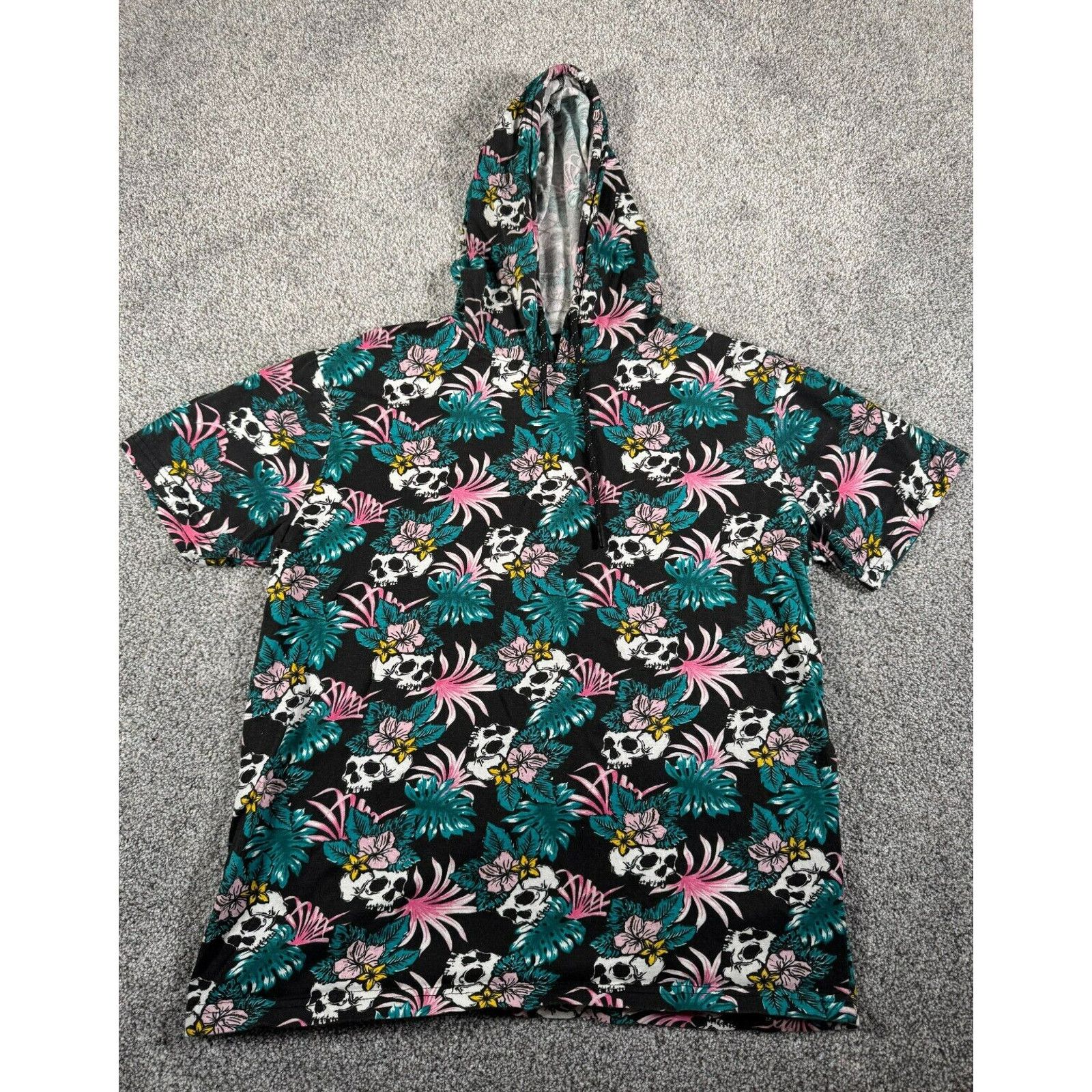 Other WXYZ Shirt Mens M Hooded Tropical Skater Goth Skull Floral Size US M / EU 48-50 / 2 - 1 Thumbnail