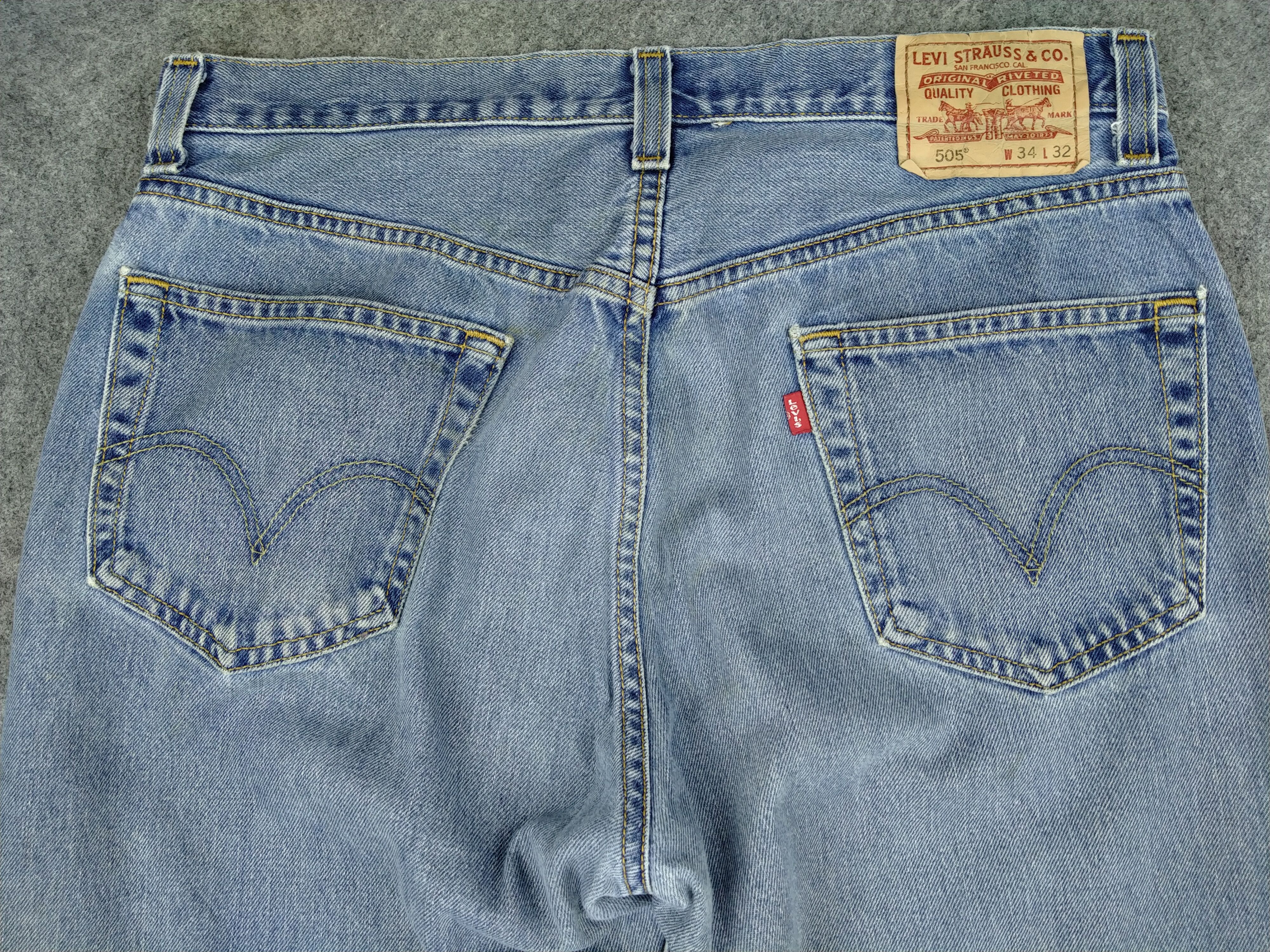 Levi's Vintage Levi's 505 Regular Fit Denim 34 x 32 -JN498 Size US 34 / EU 50 - 4 Thumbnail