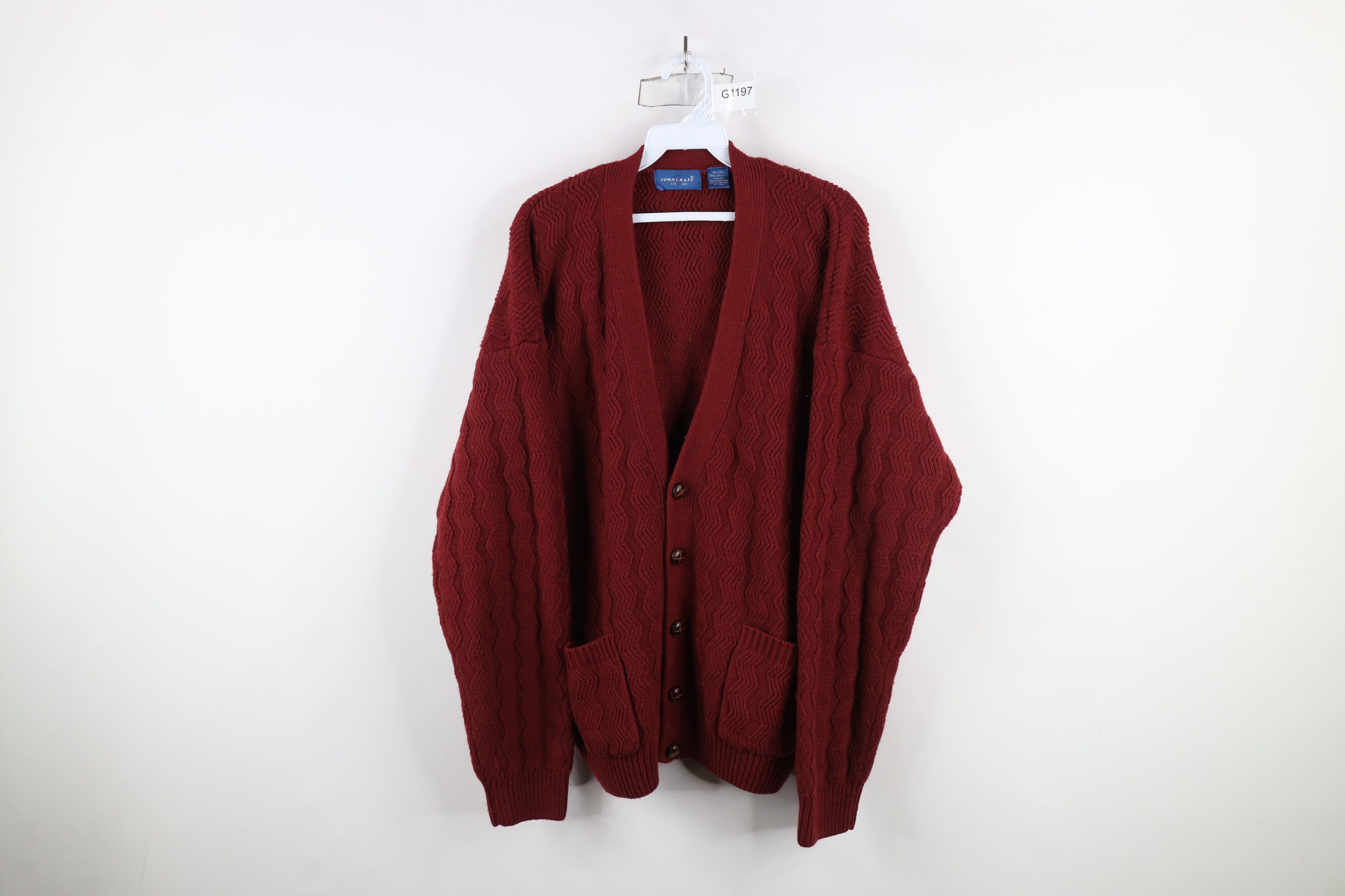 Vintage Vintage 90s Streetwear Ribbed Knit Cardigan Sweater Red Size US XL / EU 56 / 4 - 1 Thumbnail