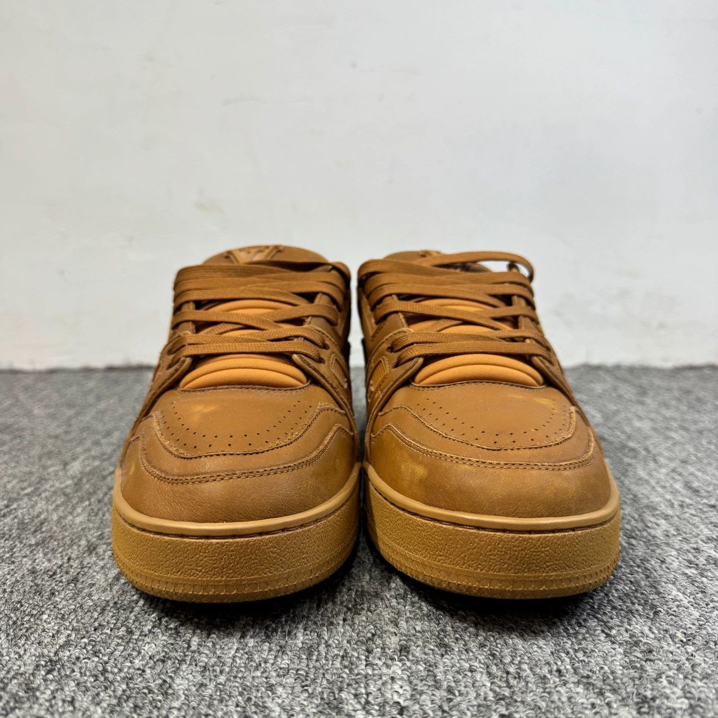Louis Vuitton louis vuitton brown trainer uk8 Size US 9 / EU 42 - 2 Thumbnail