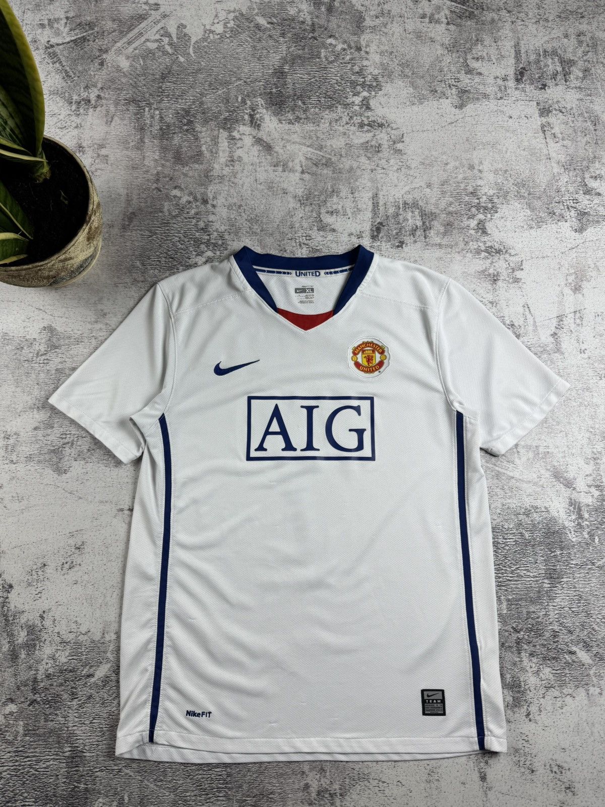 Nike Vintage Manchester United 2008/2010 White Soccer Football T Shirt Jersey Kit Size US S / EU 44-46 / 1 - 5 Thumbnail