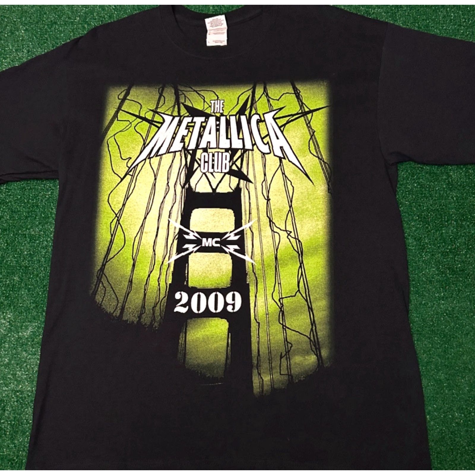 Vintage VINTAGE Metallica Club Rock Band Tee Shirt Mens Large 2009 2000s Rare Black 90s Y2K Rock Mens Size US L / EU 52-54 / 3 - 4 Thumbnail