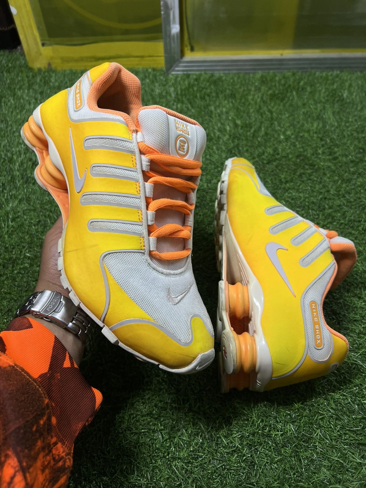 Nike × Vintage Y2K NIKE SHOX NZ “Bright Citrus” Size US 9.5 / IT 39.5 - 1 Thumbnail