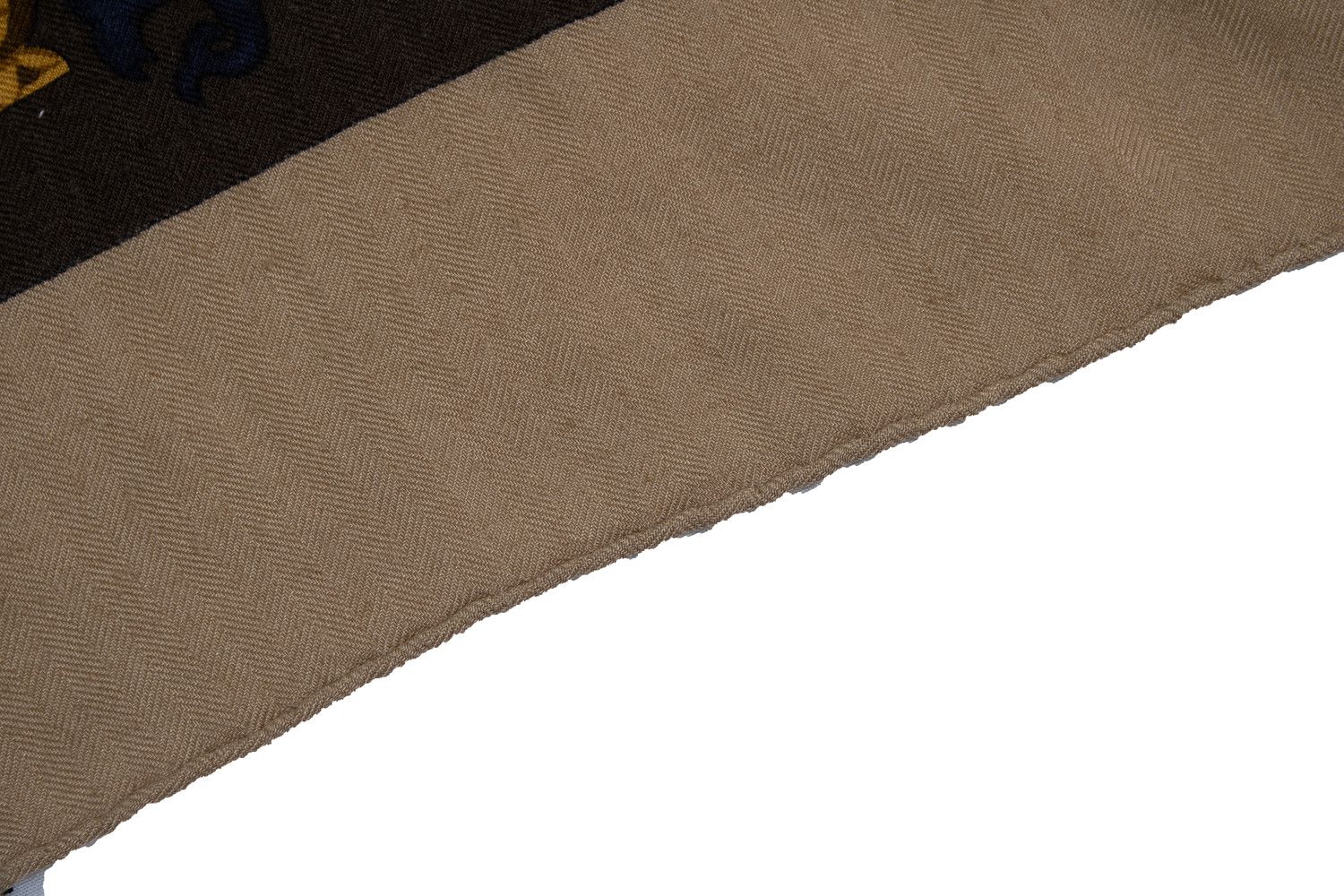 Hermes Hermes, Le tarot cashmere scarf in beige and brown Size ONE SIZE - 8 Thumbnail