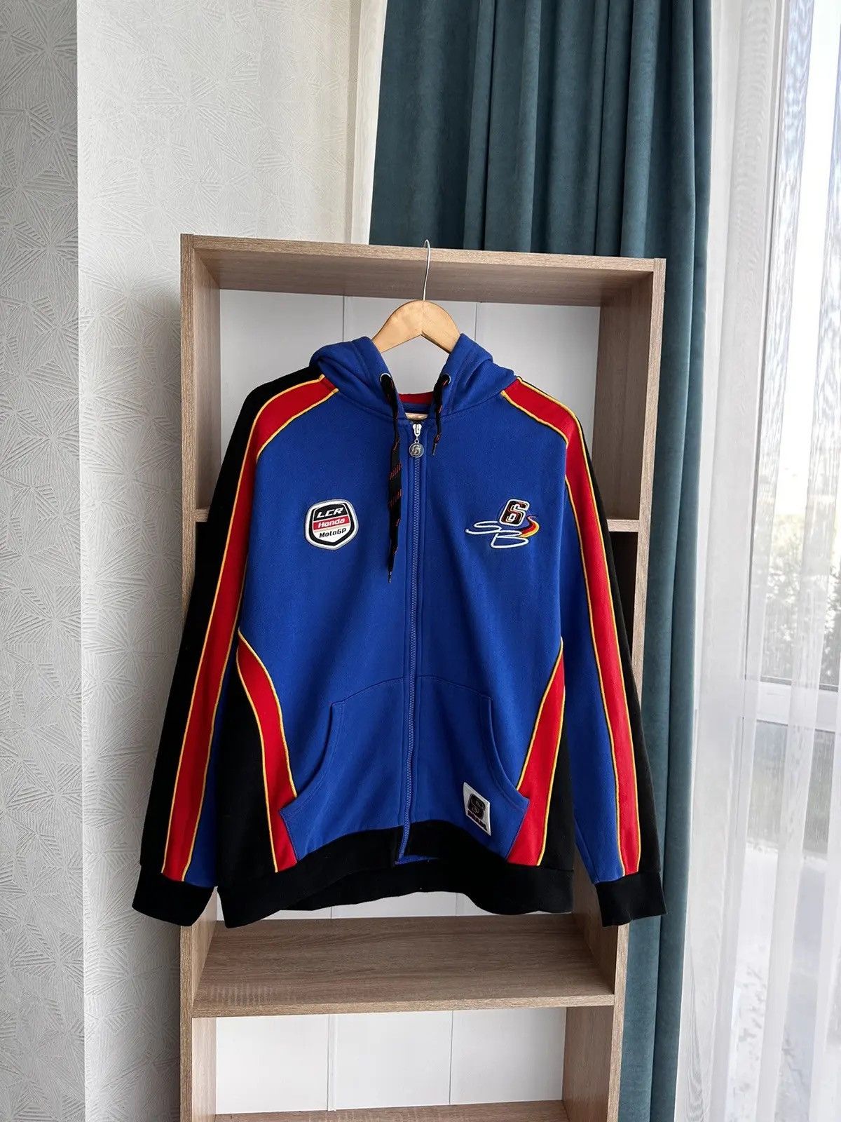 Honda × Vintage Vintage Honda LCR MotoGP Racing Bradl Hoodie Size US L / EU 52-54 / 3 - 1 Thumbnail