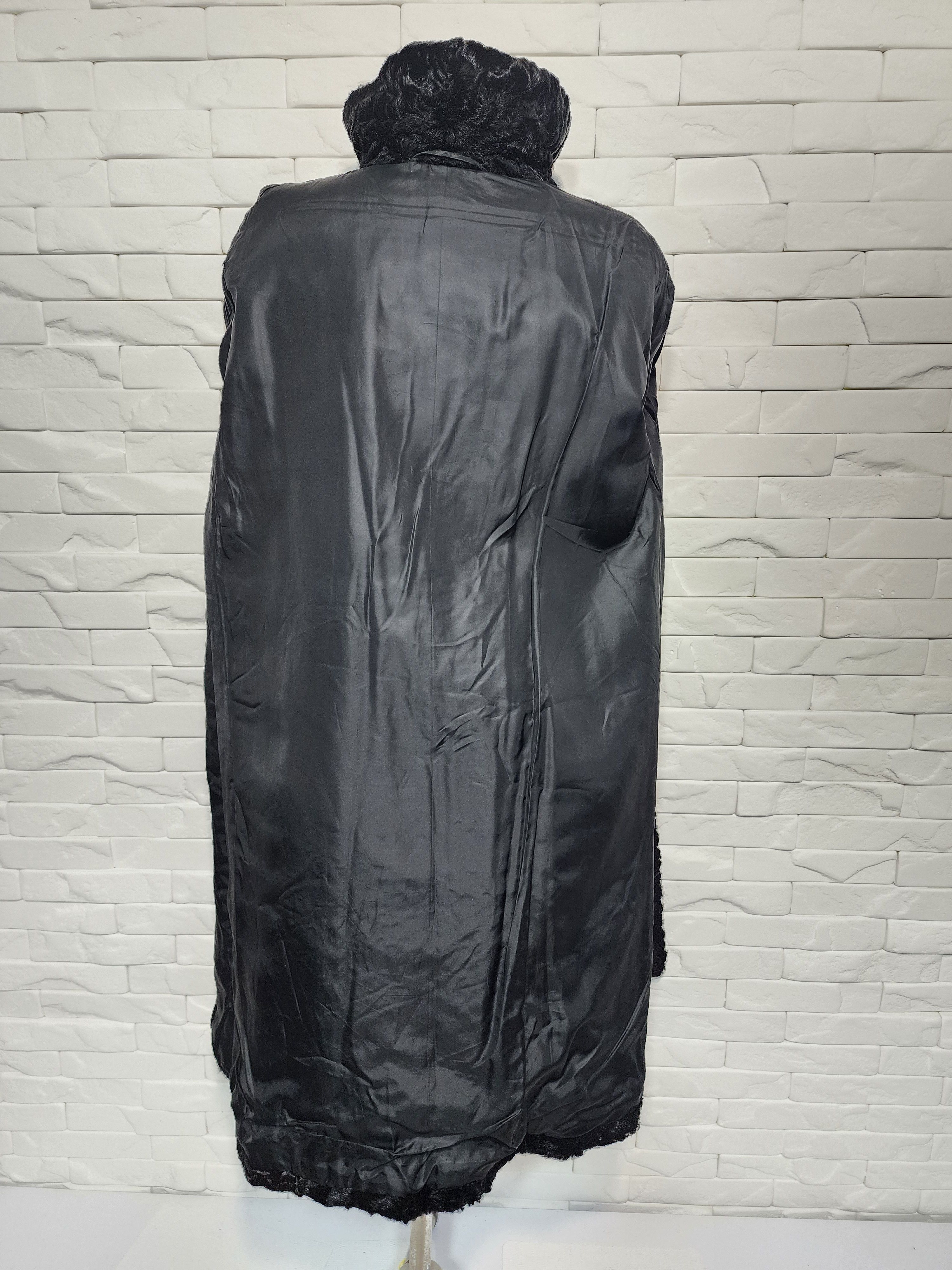 Designer Black Sheepskin Fur Coat Size L / US 10 / IT 46 - 7 Thumbnail