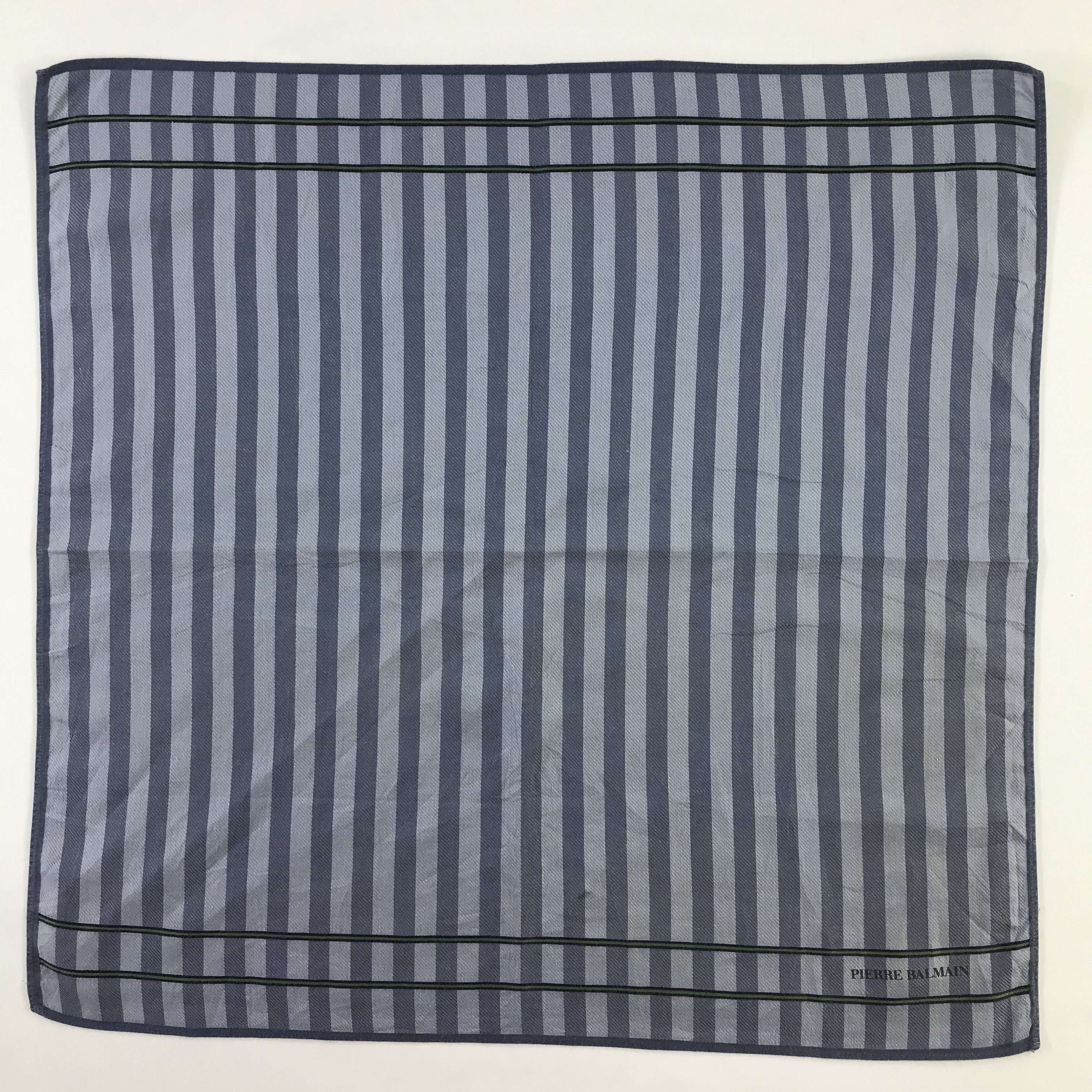 Pierre Balmain × Vintage Pierre Balmain Bandana / Handkerchief / Neckerchief - S872 Size ONE SIZE - 1 Thumbnail