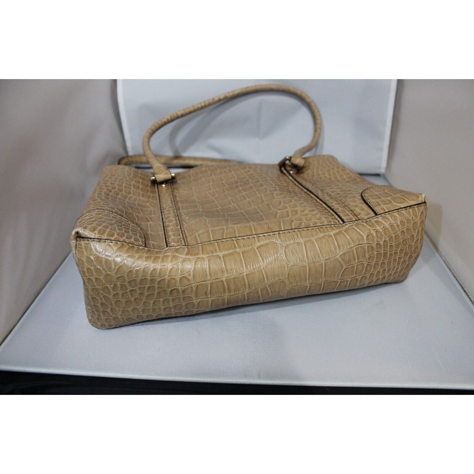 Liz Claiborne Liz Claiborne Faux Snake Skin Handbag Purse Tan Silver Size ONE SIZE - 3 Thumbnail