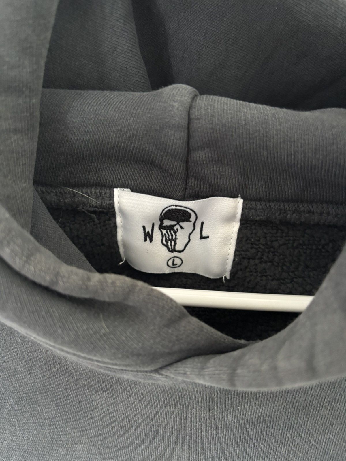 Other "Things are not as they appear" Warren Lotas hoodie large Size US L / EU 52-54 / 3 - 3 Thumbnail