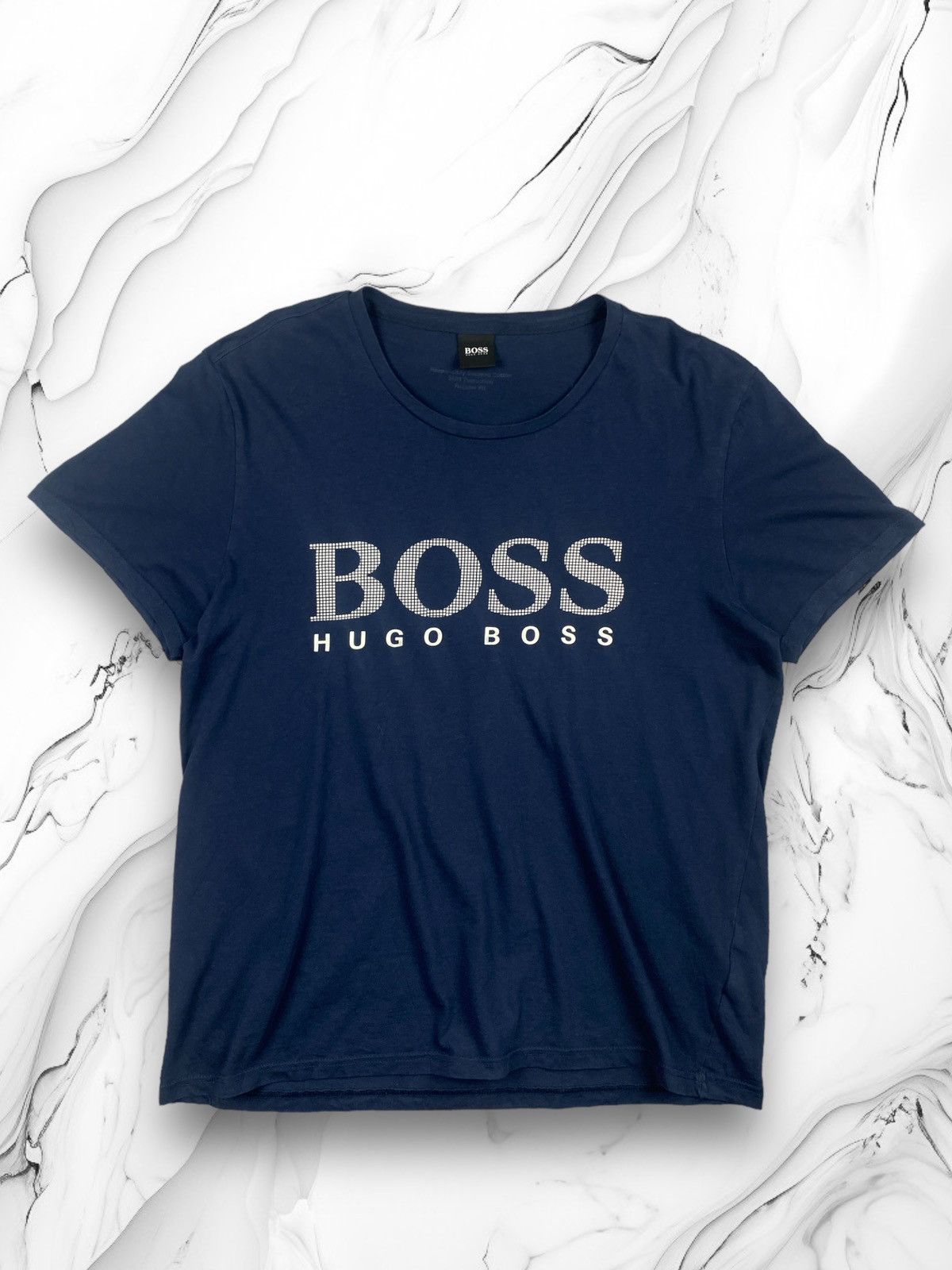 Hugo Boss Hugo Boss big logo luxury streetwear tee Size US L / EU 52-54 / 3 - 1 Thumbnail