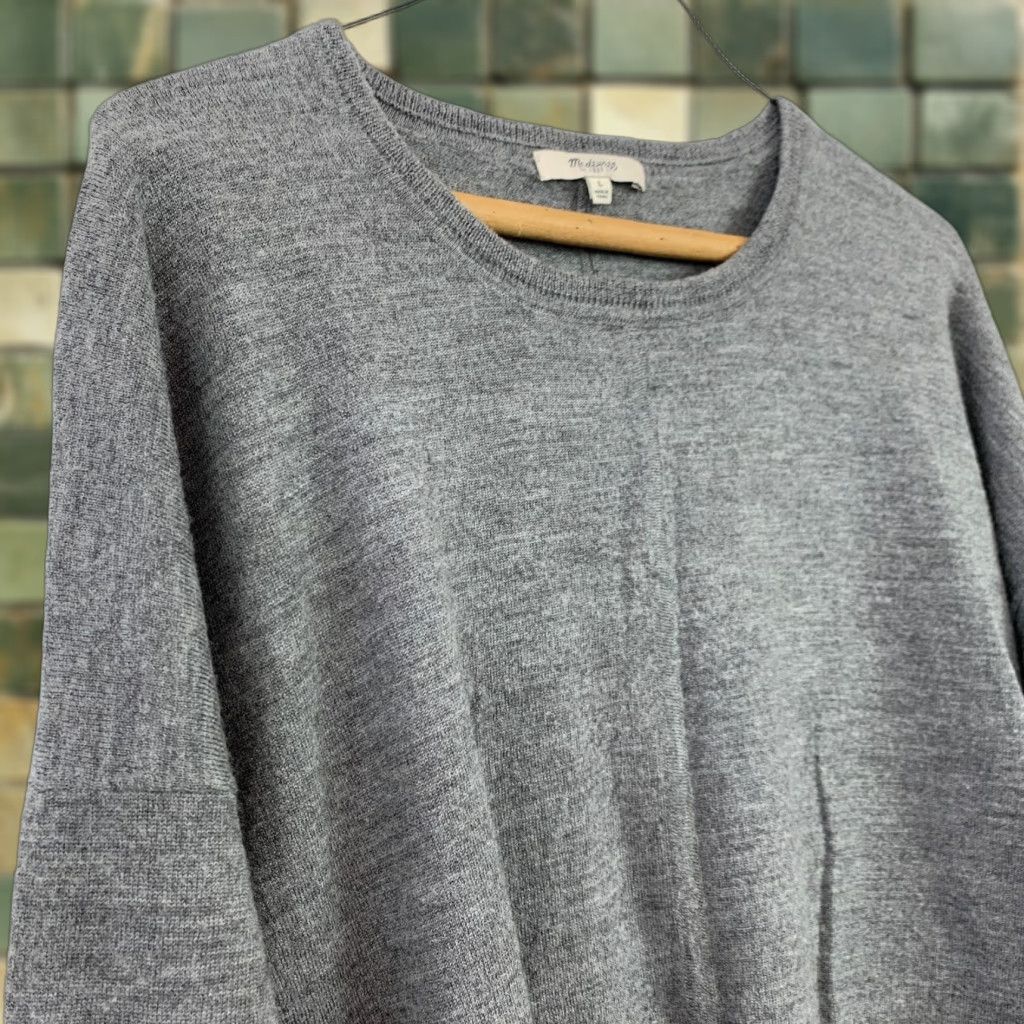 Madewell Madewell Rowhouse Merino Wool Hi Lo Sweater Dark Gray Womens Size Large A9357 Size L / US 10 / IT 46 - 1 Thumbnail