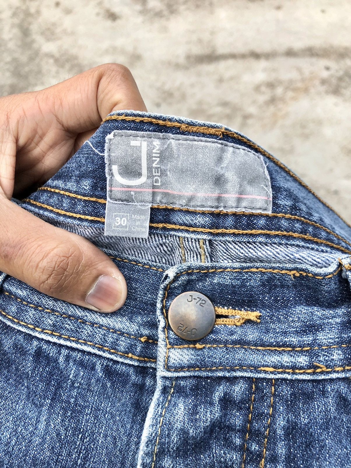 Hypebeast FLARED WASHED BLUE JEANS BY JAG DENIM Size US 30 / EU 46 - 4 Thumbnail