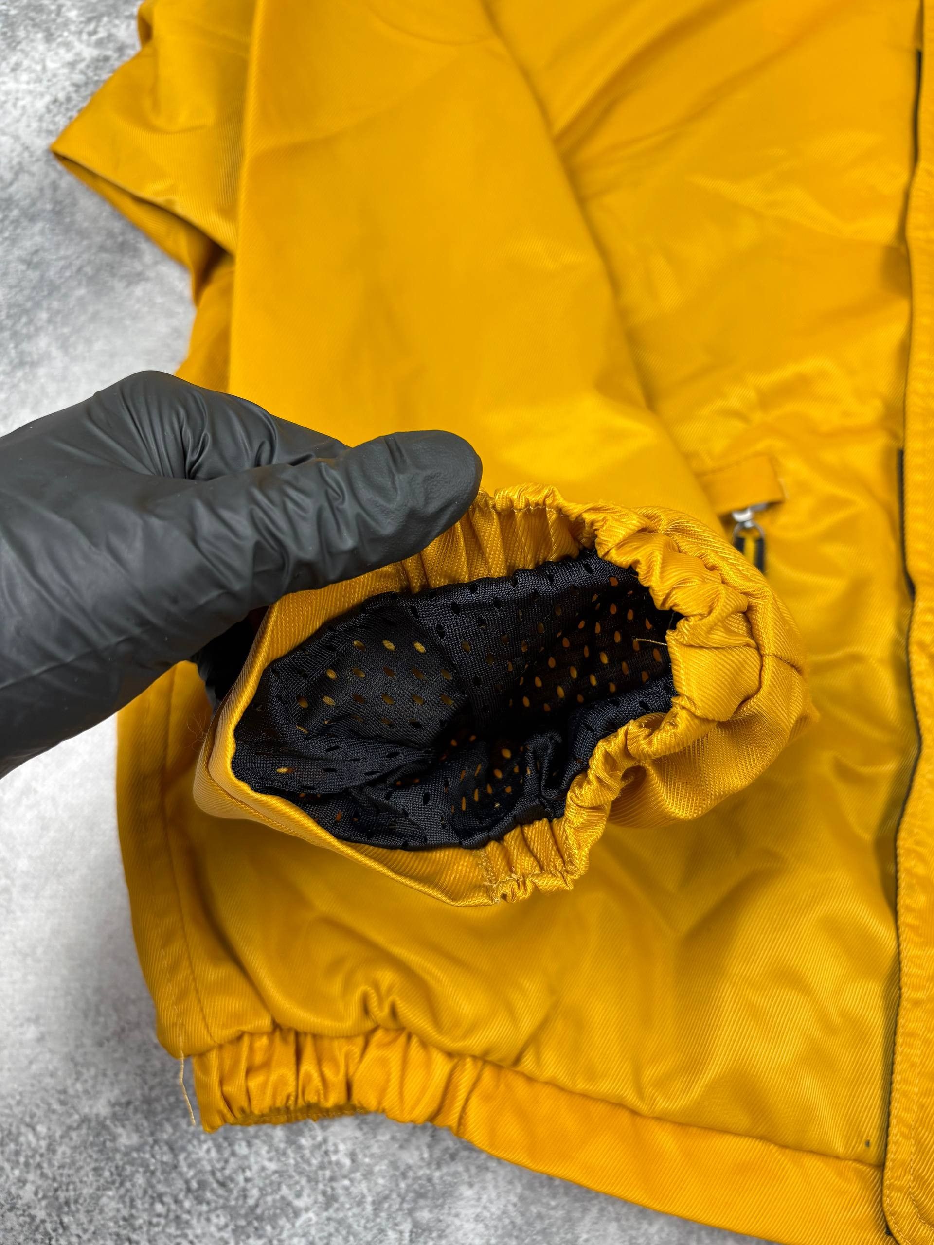 Nike Vintage Nike jacket Yellow OLD Y2K size m - l 80s 90s 00s Size US M / EU 48-50 / 2 - 5 Thumbnail
