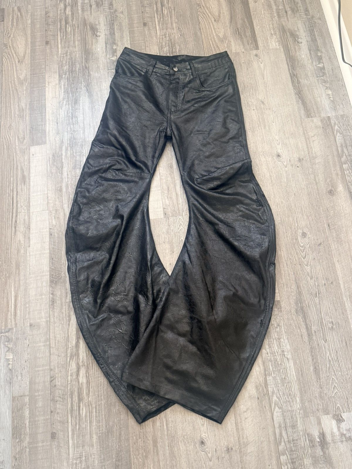 Other CH2 Flexing So Hard Black Waxed Flare Jeans Size US 29 - 1 Thumbnail
