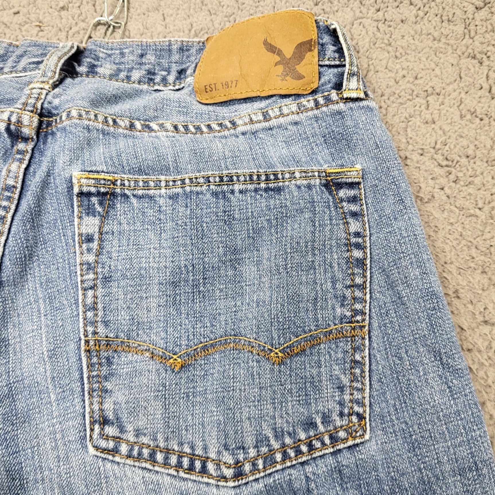 American Eagle Outfitters American Eagle Jeans Men's 29X30 Blue Slim Straight Mid Rise Denim Work Jeans Shirt? Size US 29 - 2 Thumbnail