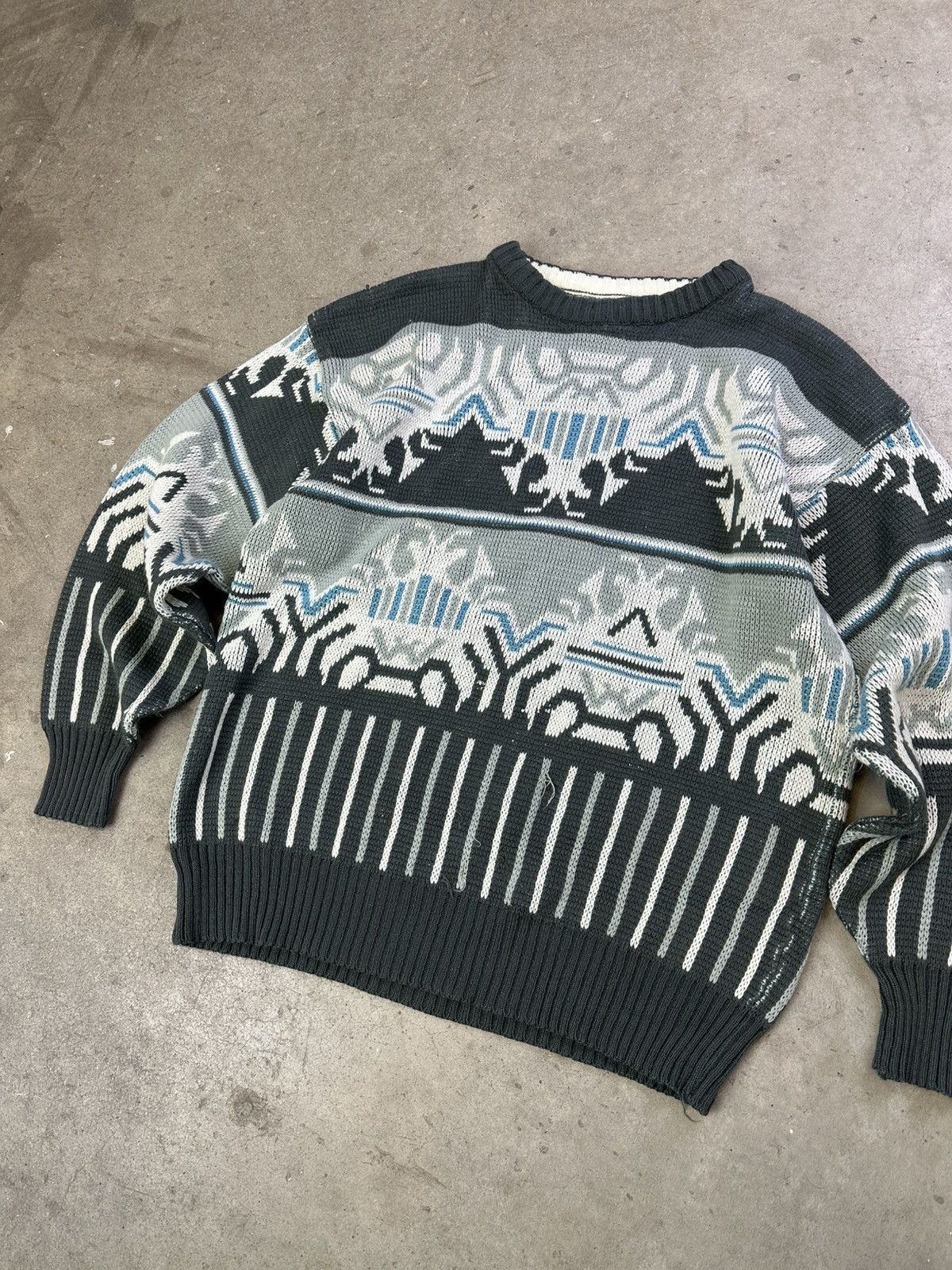 Vintage Vintage Pattern Cable Knit Sweater Boxy S/M 90s Size US S / EU 44-46 / 1 - 2 Thumbnail