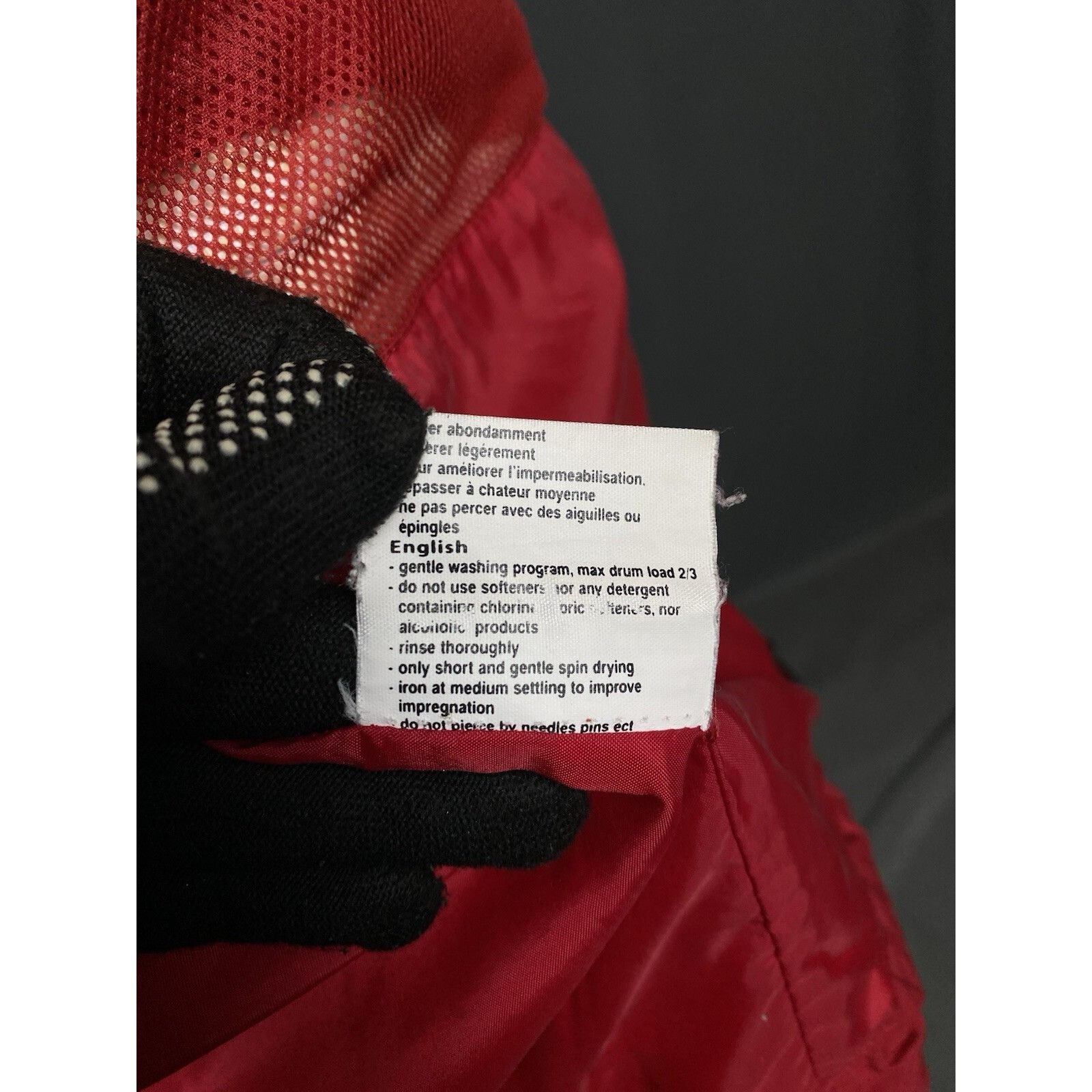 Mammut Mammut Gore-Tex XCR Men's Red Waterproof Windbreaker Jacket Size US S / EU 44-46 / 1 - 16 Thumbnail