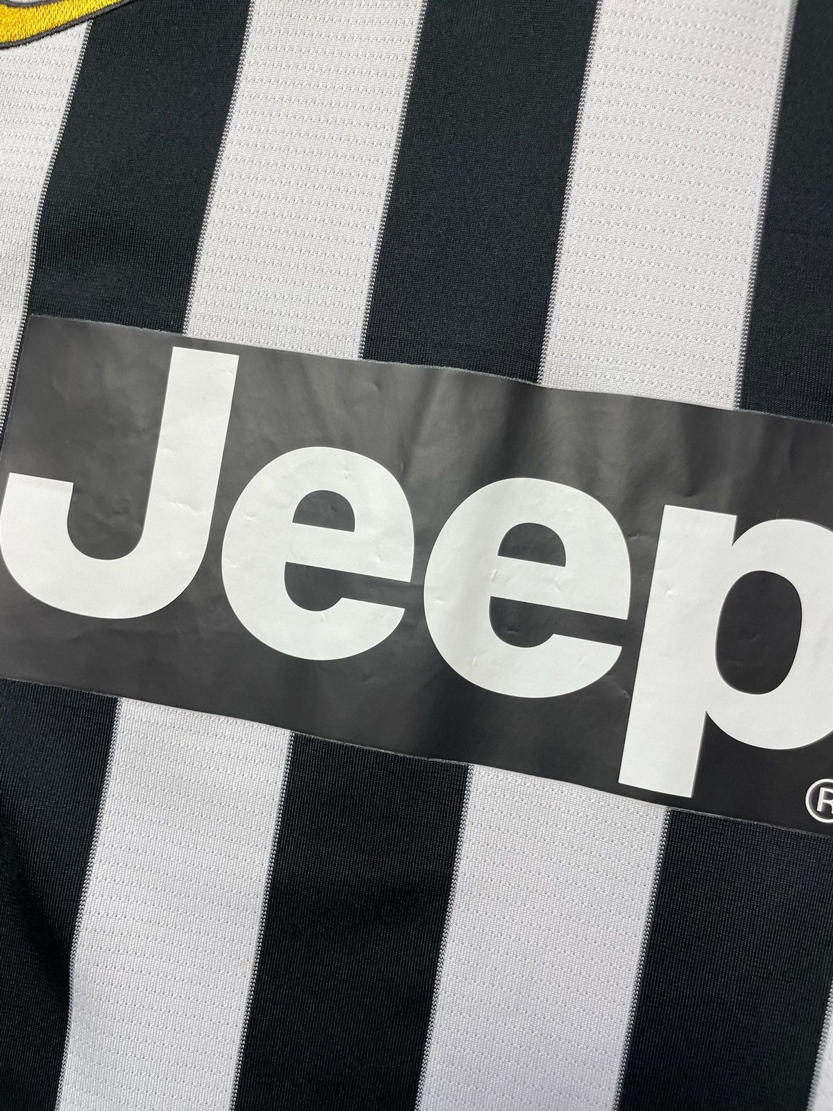 Nike × Vintage Vintage Nike Juventus soccer jersey size L striped Size US L / EU 52-54 / 3 - 3 Thumbnail