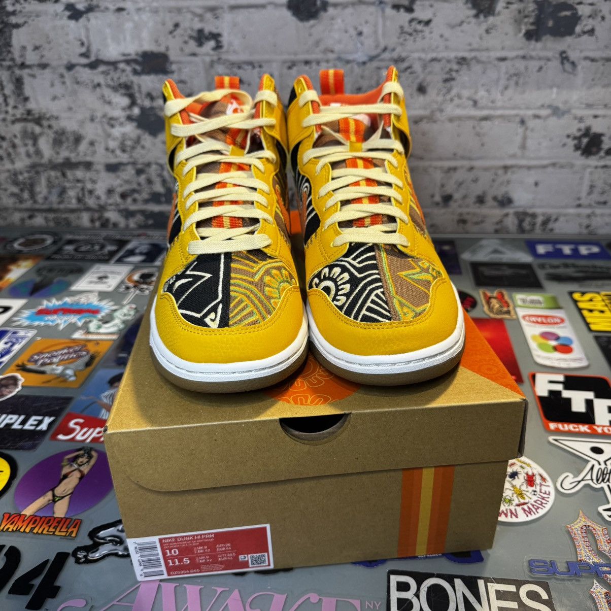 Nike Nike Dunk High PRM Somos Familia Size 10 New In Box 2022 Size US 10 / EU 43 - 7 Thumbnail