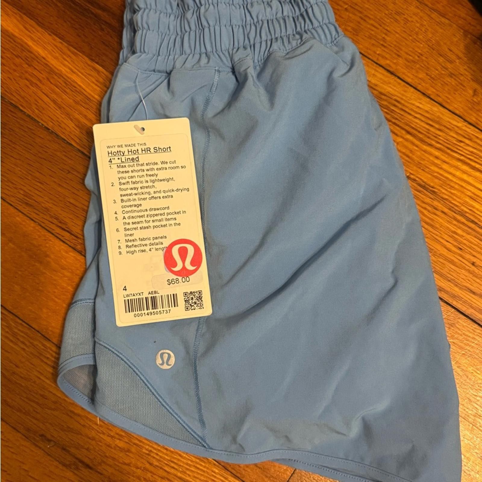 Lululemon Lululemon Athletica Hotty Hot Blue Shorts 4” Size 27" / US 4 / IT 40 - 1 Thumbnail