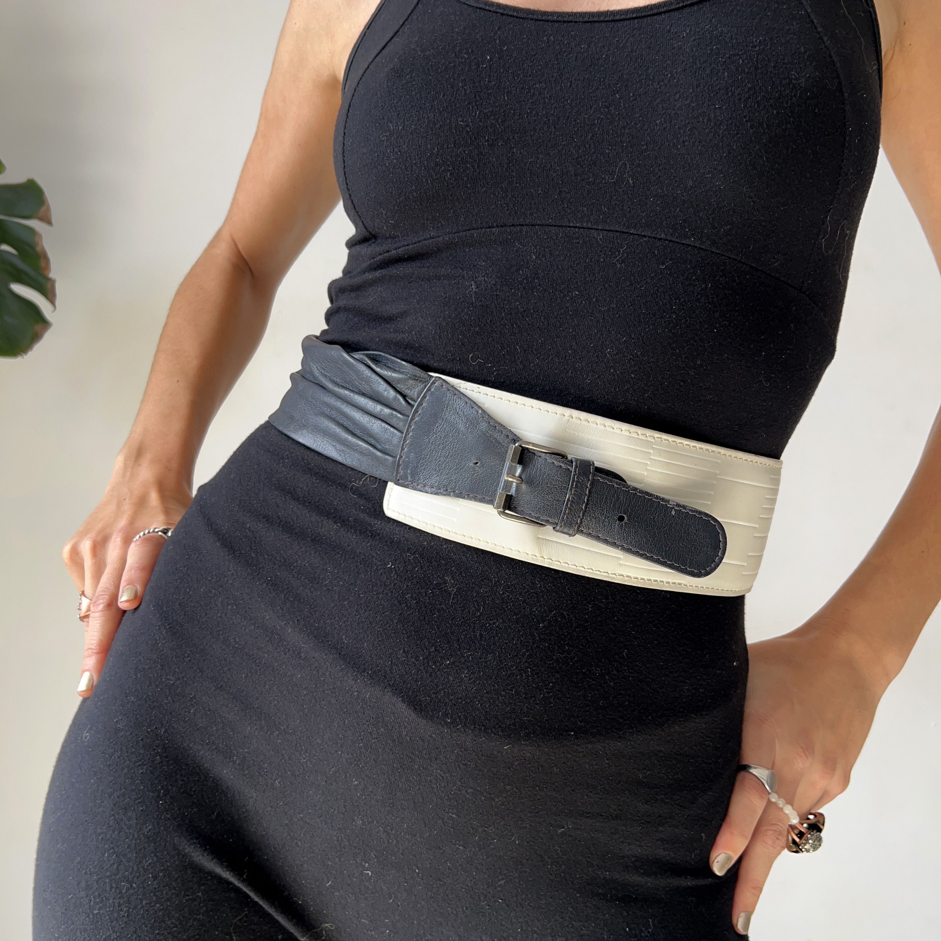 Versace Gianni Versace Vintage Black White Wide Leather Belt Size ONE SIZE - 3 Thumbnail