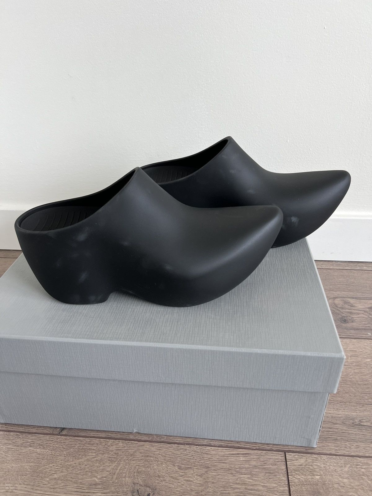 Balenciaga Balenciaga Rubber Technoclog Matte Black 40 Size US 7 / EU 40 - 9 Thumbnail