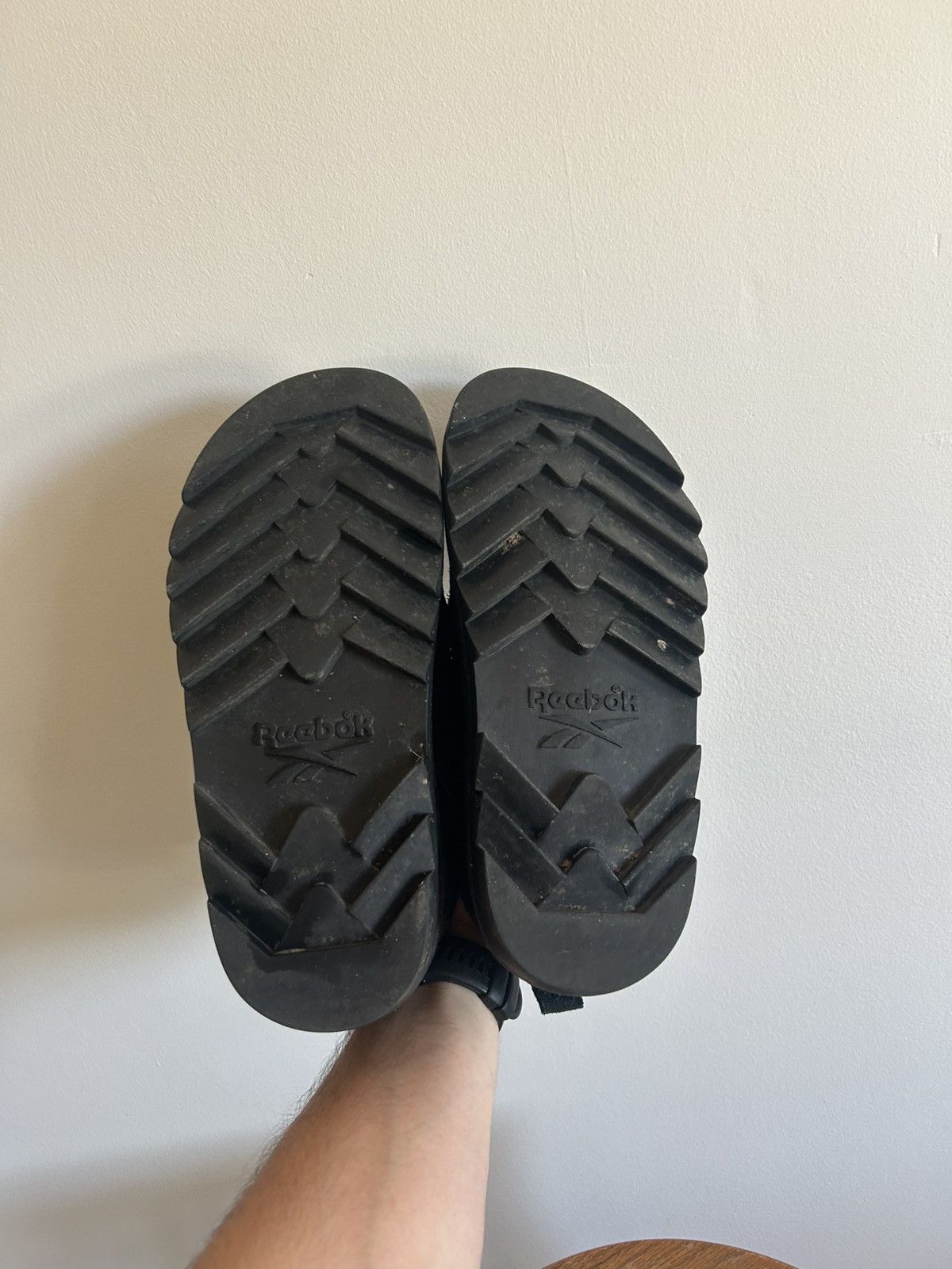 Reebok Reebok Beatnik Moc ‘Triple Black’ Size US 8 / EU 41 - 4 Thumbnail