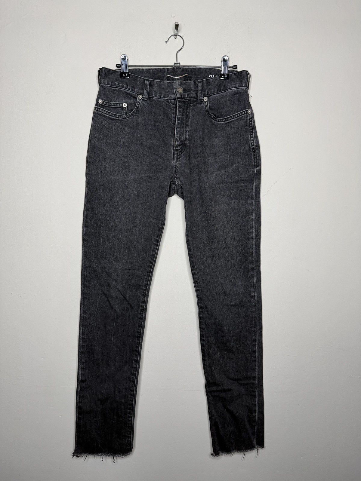Saint Laurent Paris SLP D02 Black Washed Skinny Jeans by Anthony 