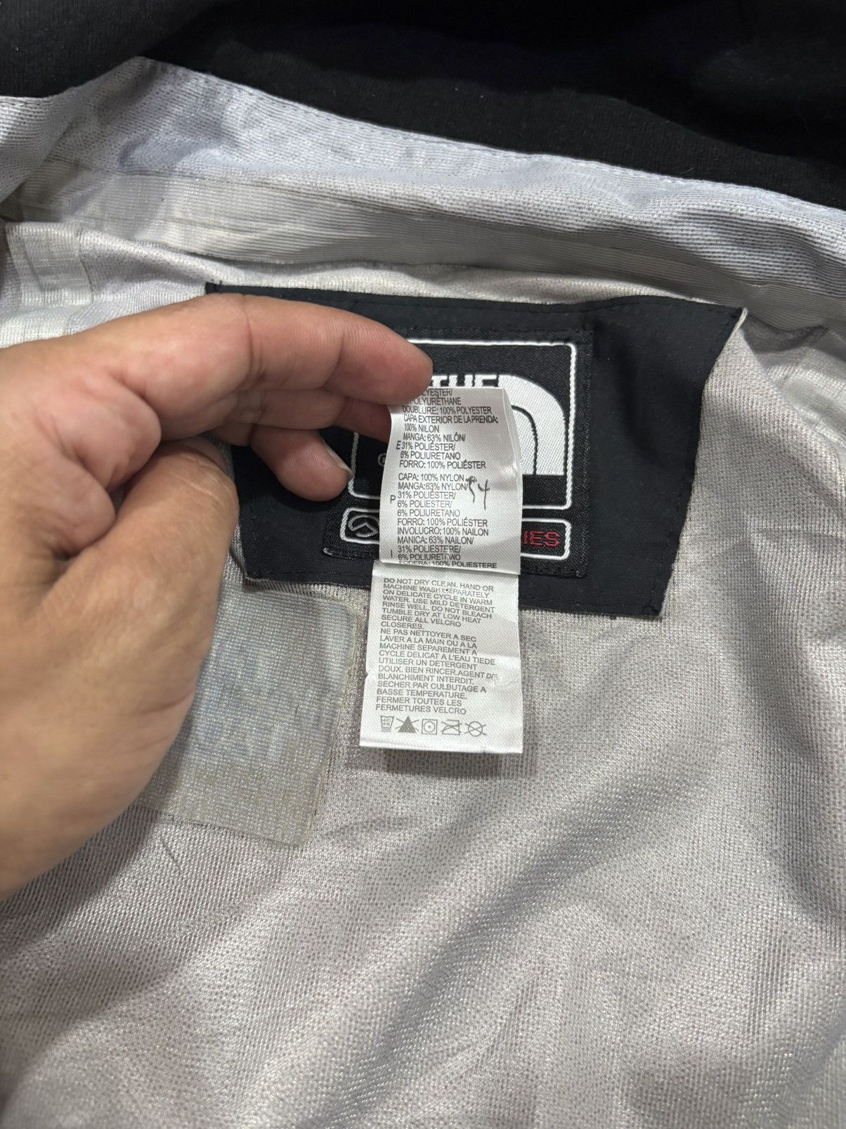 Goretex The North Face Summit Series GORE-TEX XCR Men Black Jacket Size US L / EU 52-54 / 3 - 11 Thumbnail