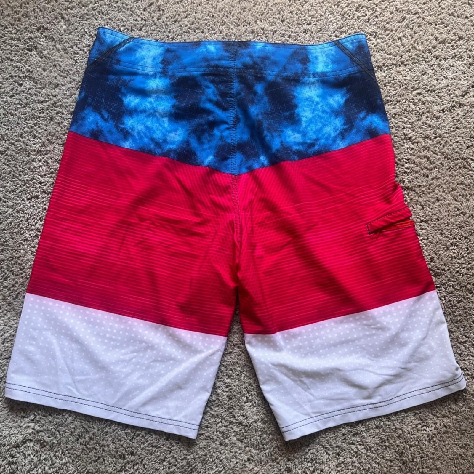 Joe Boxer Joe Boxer Board Shorts Mens 32 Red White Blue Tie Dye Surf Size US 32 / EU 48 - 2 Thumbnail