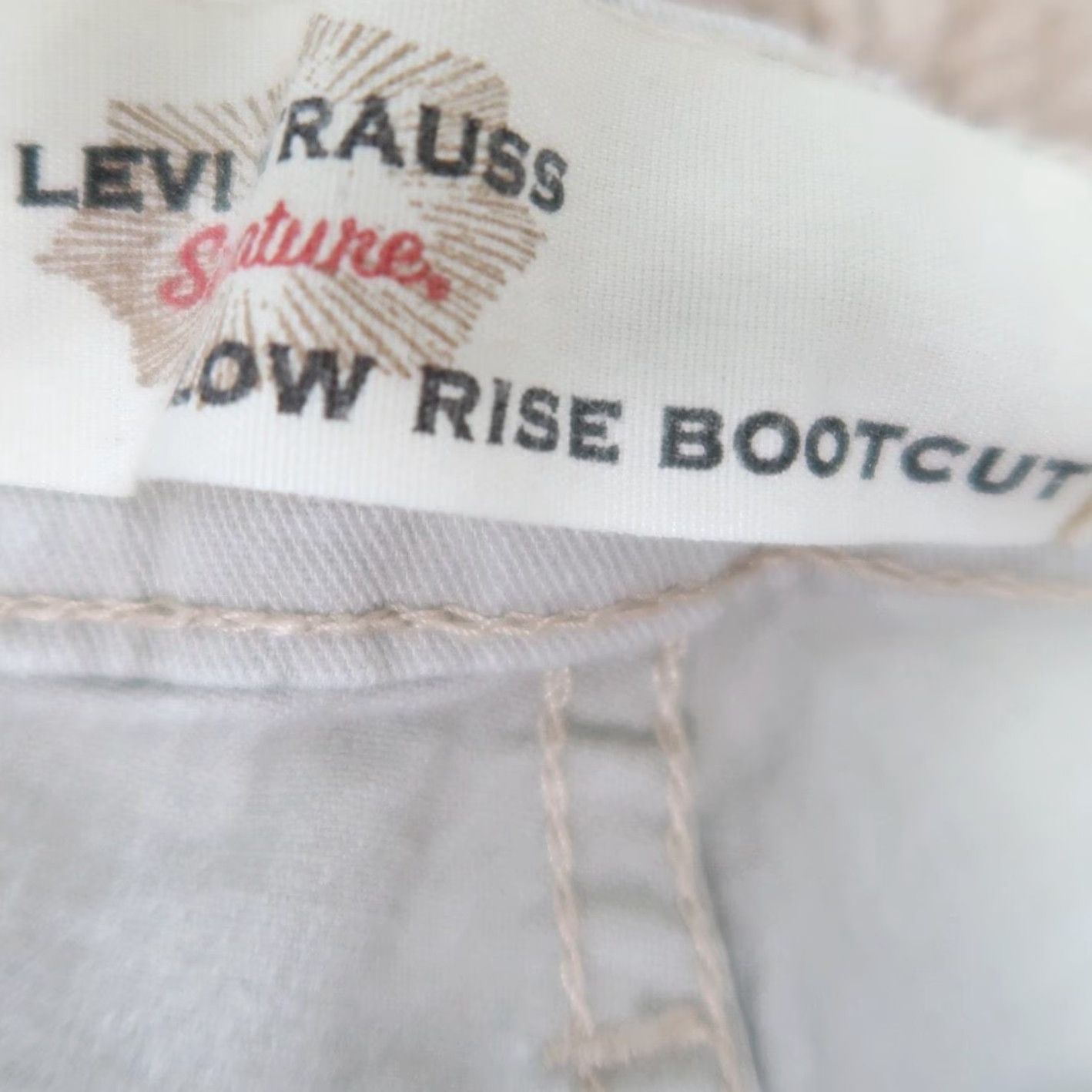 Levi's VINTAGE Levi's Denim Jeans bootcut Women 12 Long Tan Tan khaki Low Rise 30 Inseam 30 Bootcut Jeans Womens 90s 2000s Size 34" / US 12 / IT 48 - 4 Thumbnail