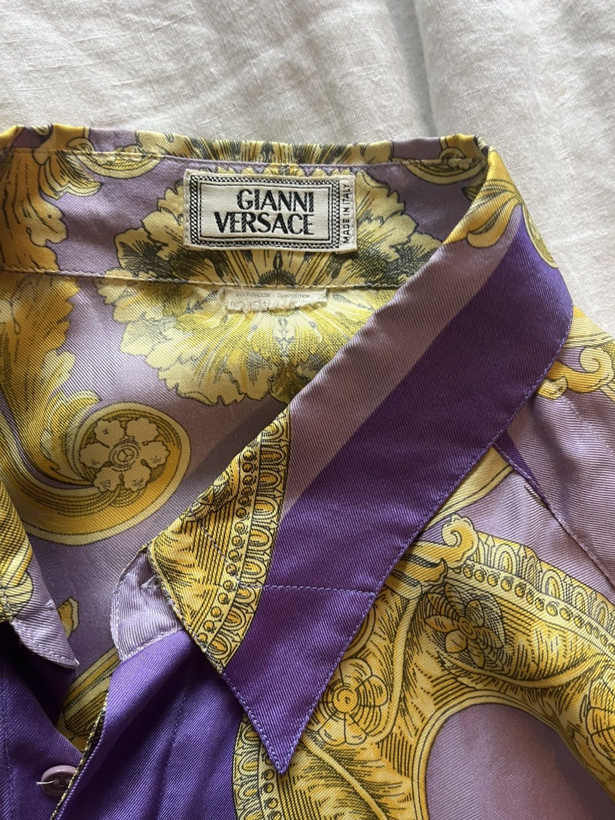 Versace 1990s Gianni Versace silk shirt - iconic Medusa era Size US M / EU 48-50 / 2 - 3 Thumbnail