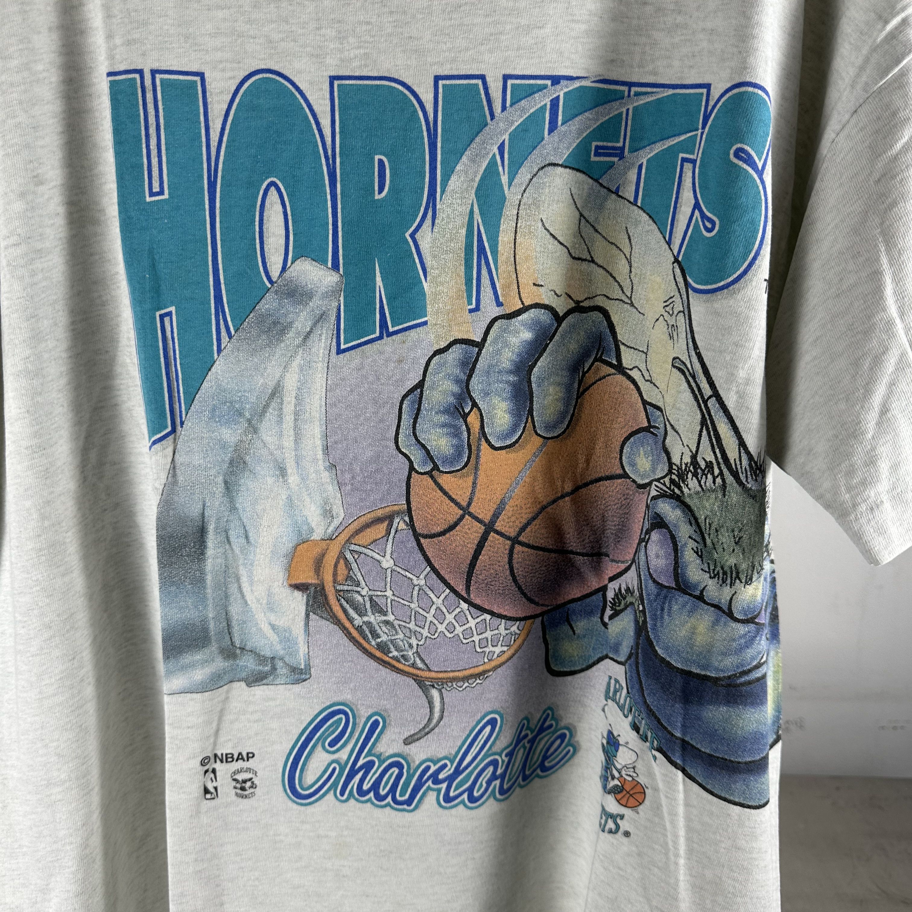 Vintage 90s Charlotte Hornets NBA Mascot Wraparound AOP T-Shirt Size US XL / EU 56 / 4 - 2 Thumbnail