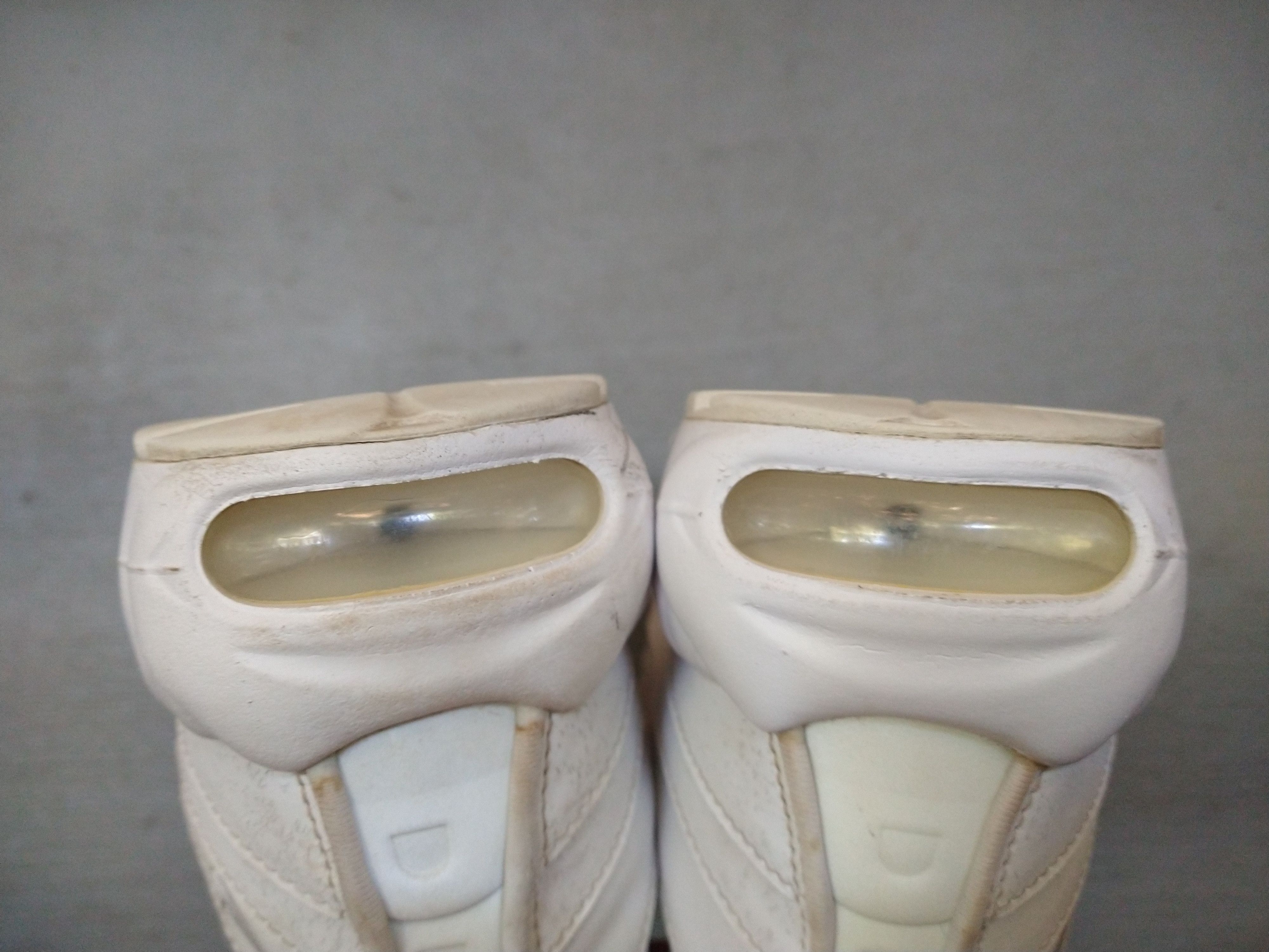 Nike Nike Air Max 95 Essential Triple White Size 10 CT1268-100 Size US 10 / EU 43 - 15 Thumbnail