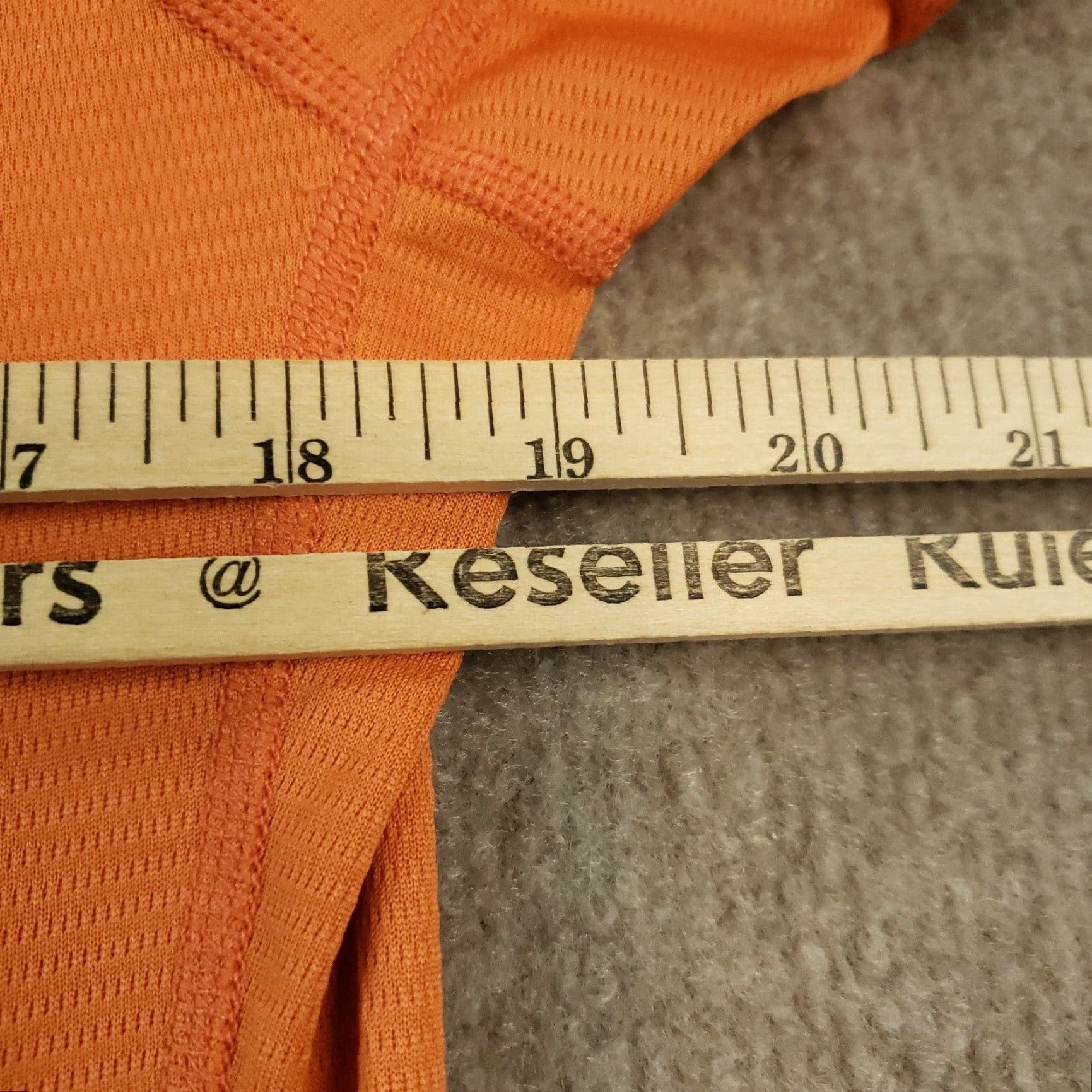 Mountain Hardwear Mountain Hardwear Shirt Womens Large Orange Logo Top Lightweight Casual Z Size L / US 10 / IT 46 - 4 Thumbnail