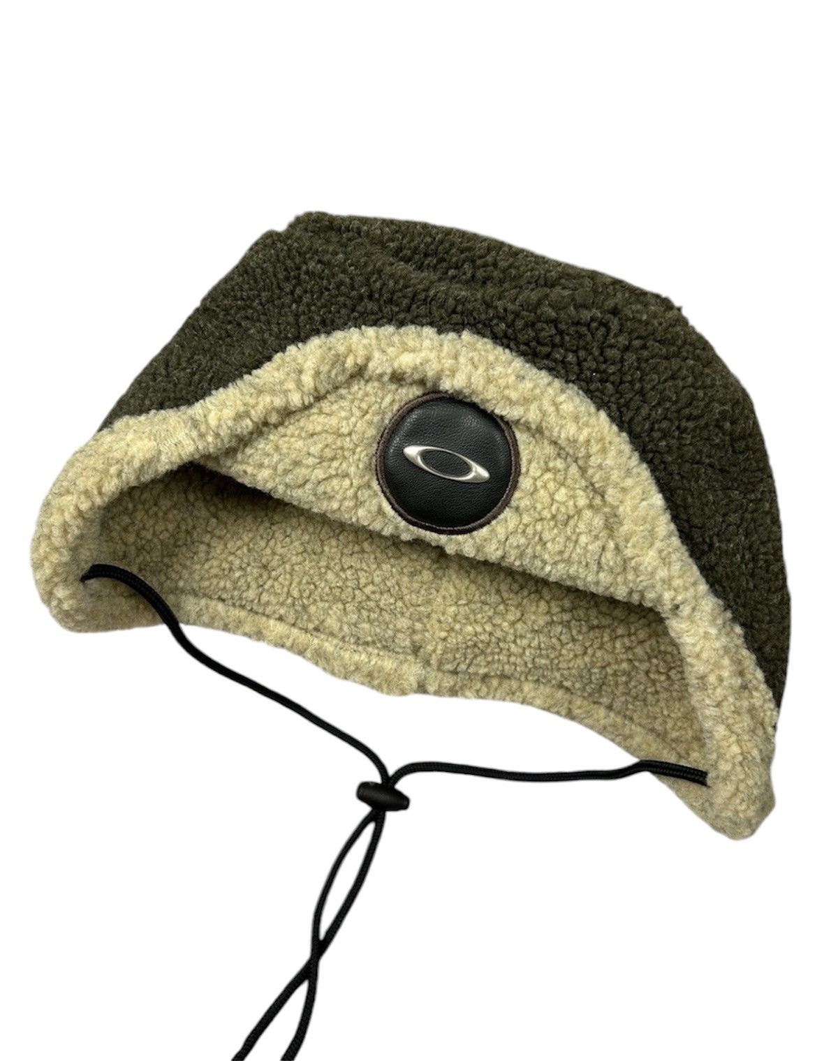 1990s Oakley Software Wool Beret USHANKA hat