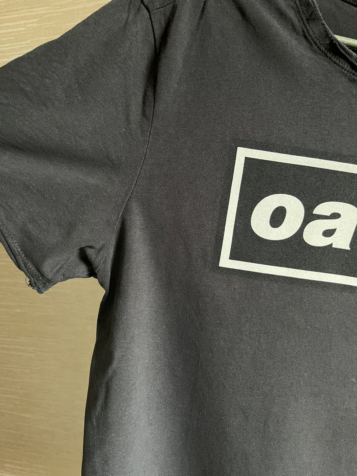 Amplified Amplified Oasis Rock Band Men’s T-Shirt Size US XL / EU 56 / 4 - 5 Thumbnail