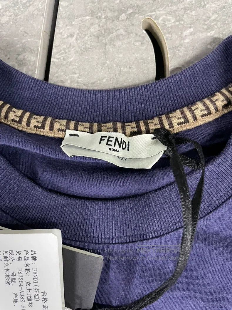 Fendi Fendi Short Sleeve T-Shirts Size S / US 4 / IT 40 - 2 Thumbnail