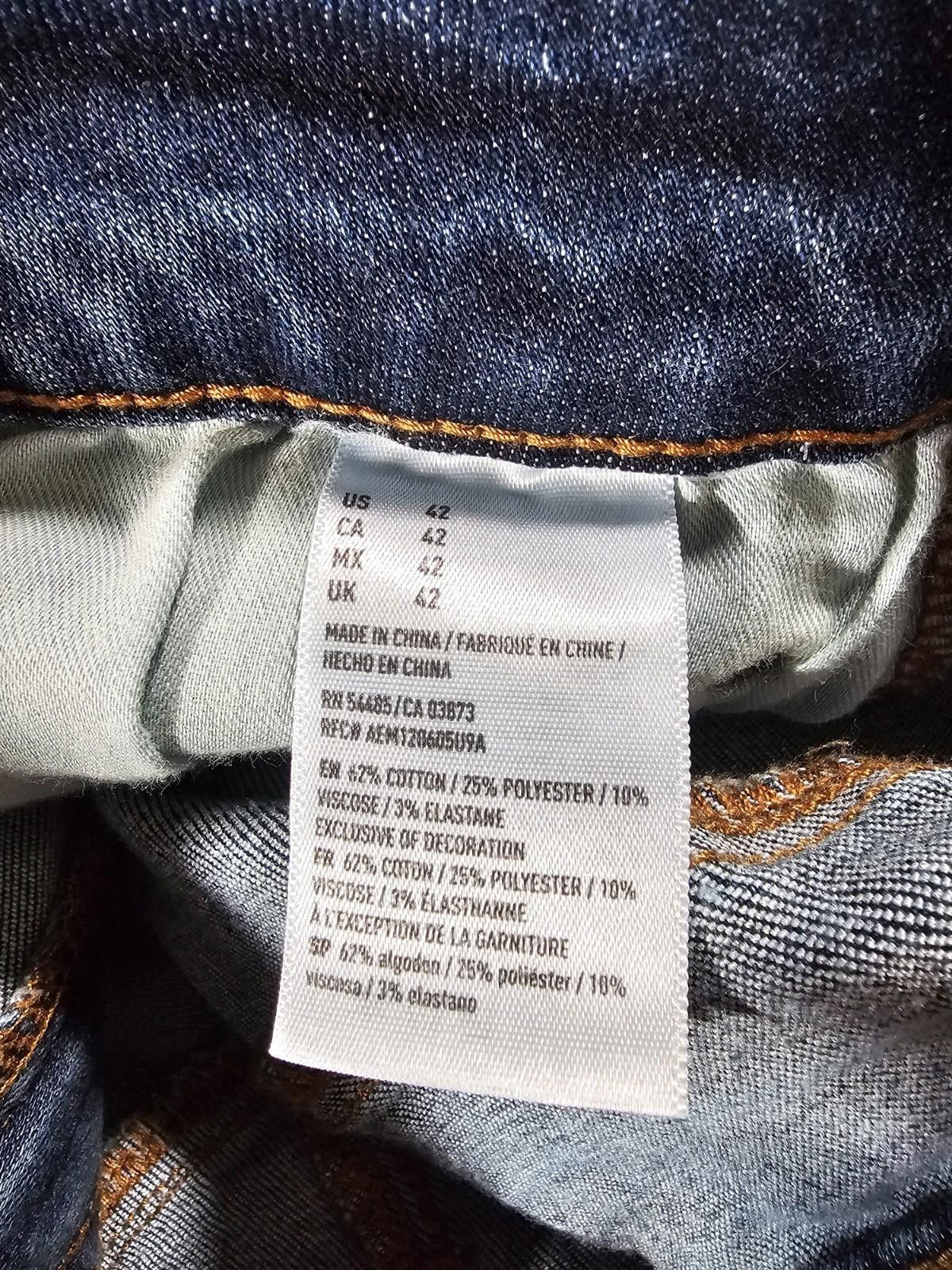 American Eagle Outfitters American Eagle Destroyed Cutoff Jeans Size 42 Size 42" / US 20 - 4 Thumbnail