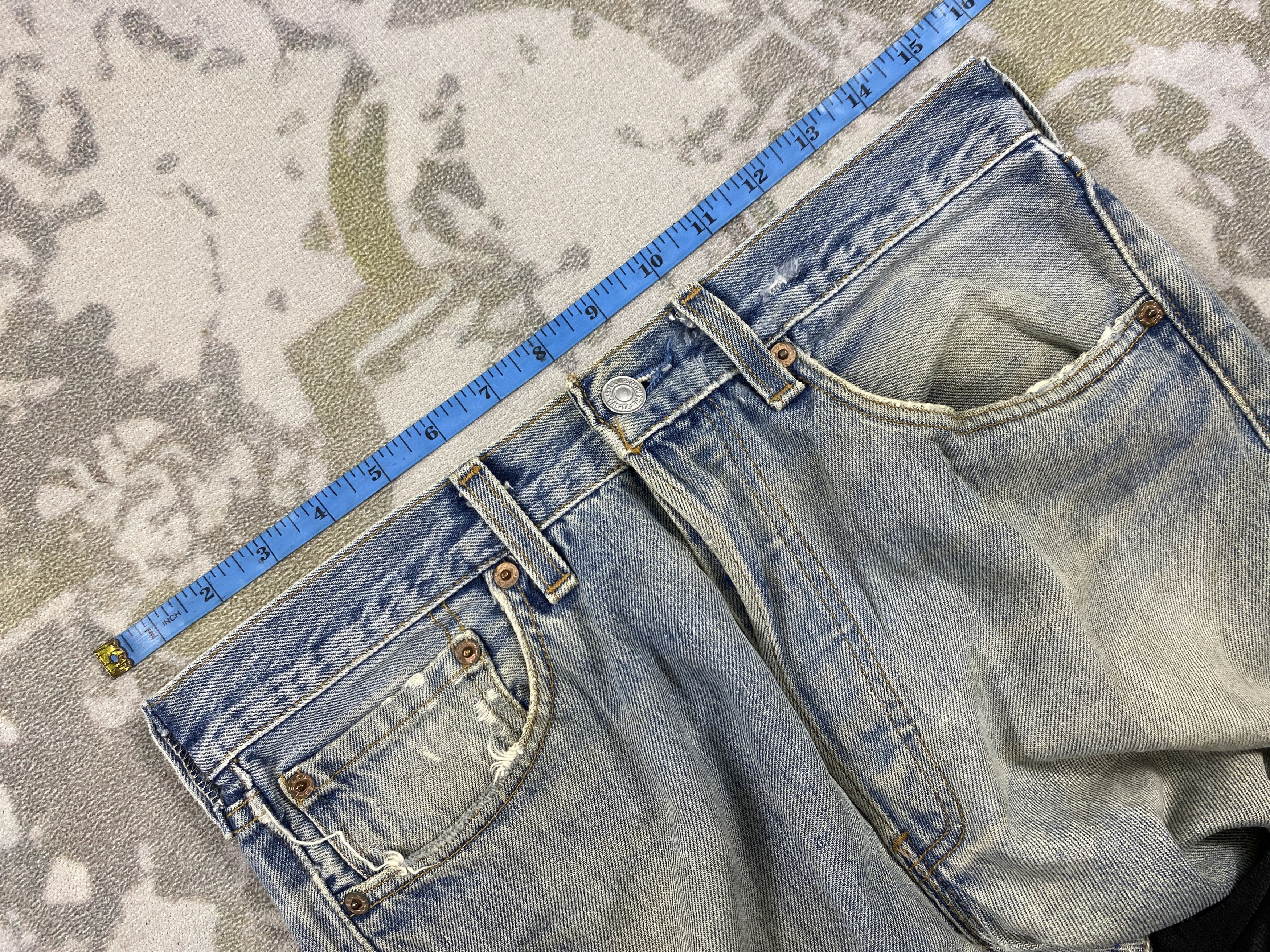 Levi's Distressed Blue Vintage 501 Levi's Jeans 31x33 Denim JN3457 Size US 31 - 5 Thumbnail
