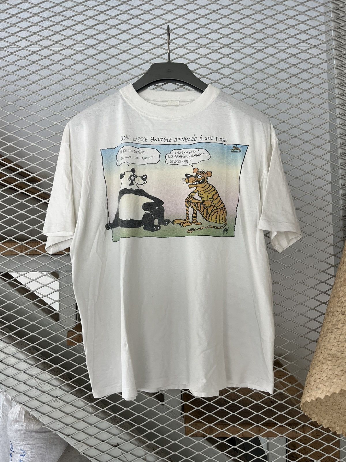 Vintage Vintage TIGER BALM Promo company Funny Art 90’s T-shirt Size US L / EU 52-54 / 3 - 2 Thumbnail
