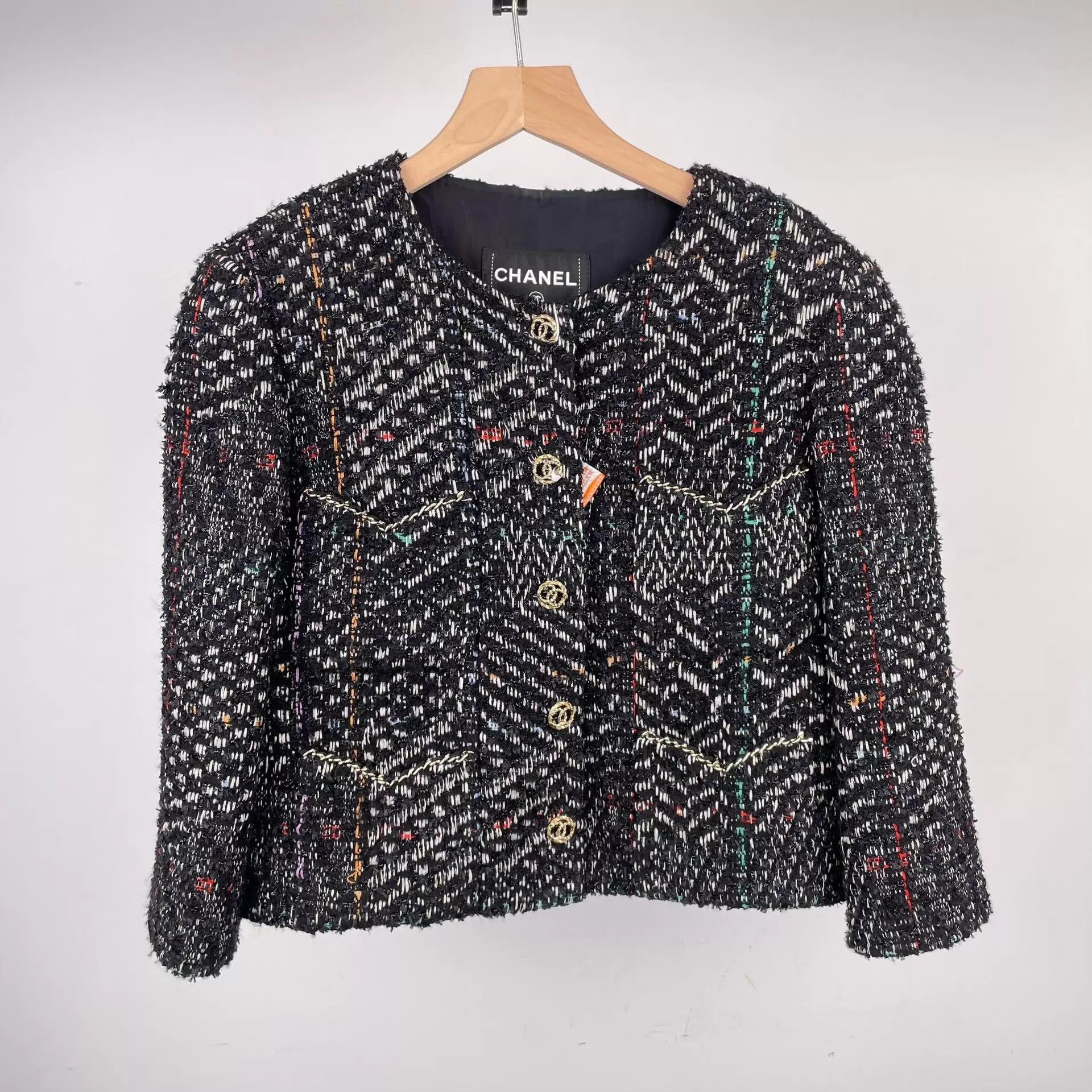 Chanel Chanel Heavy Tweed Cardigan Size S / US 4 / IT 40 - 1 Thumbnail