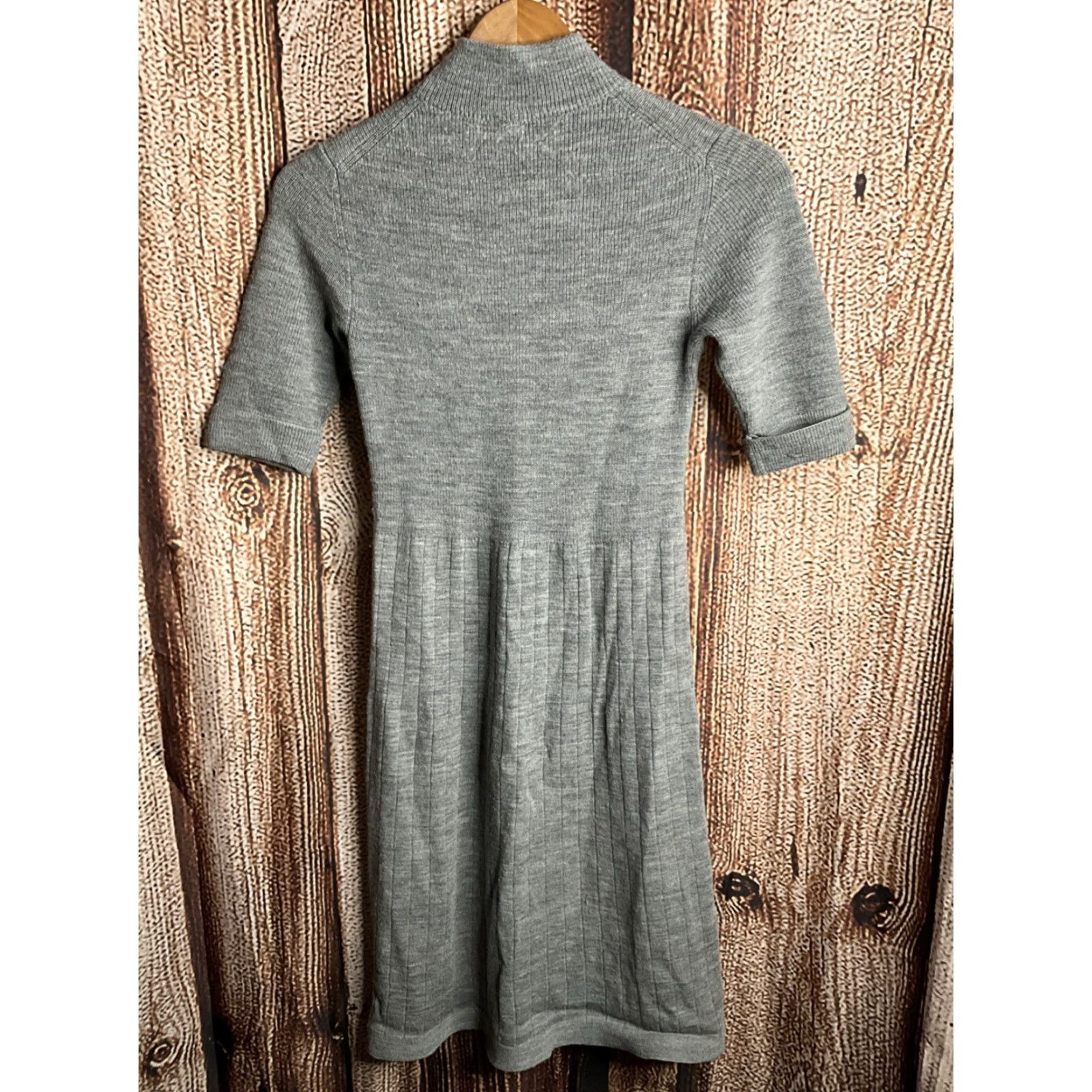 Uniqlo Uniqlo Women's Wool Blend Fitted Sweater Dress Small Gray Size S / US 4 / IT 40 - 3 Thumbnail